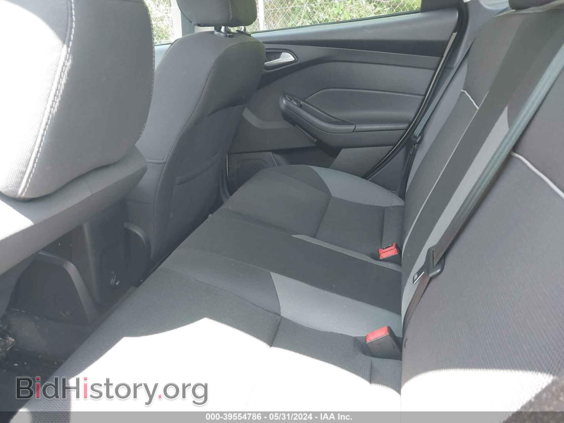 2014 FORD FOCUS - VIN: 1FADP3F2XEL366065 - Фото 8