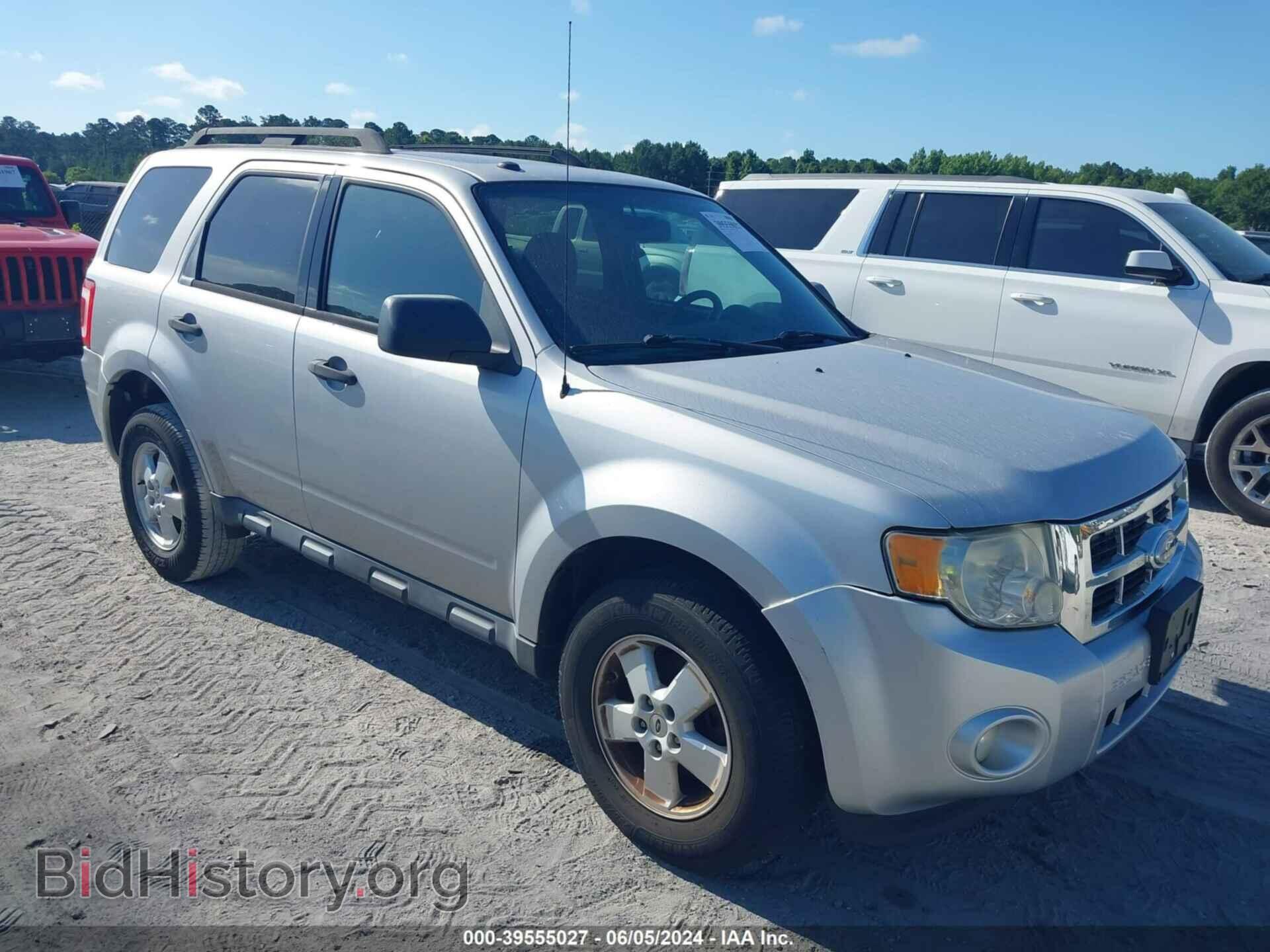 Фотография 1FMCU0DG0AKC24797 - FORD ESCAPE 2010
