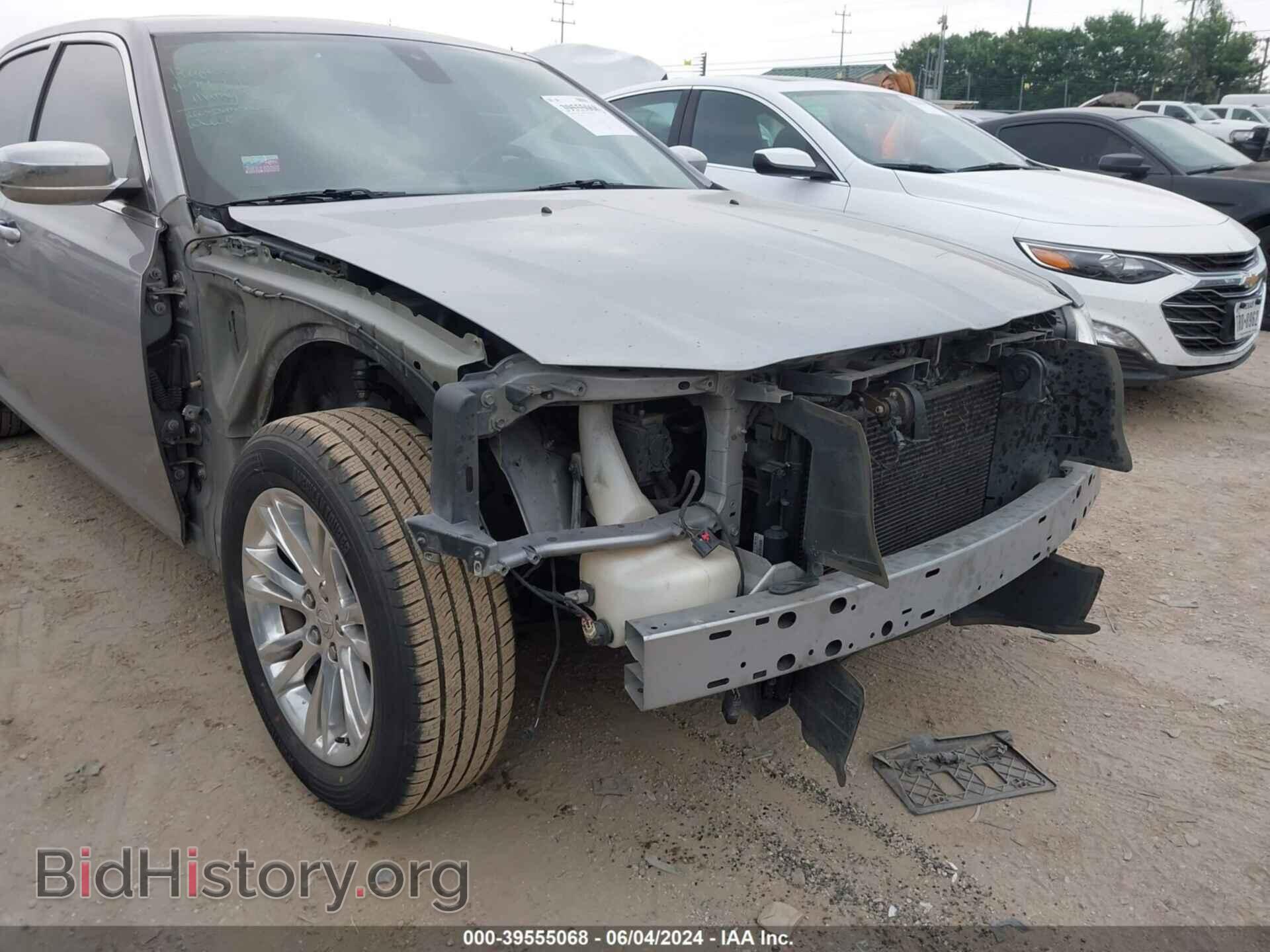 2016 CHRYSLER 300C - VIN: 2C3CCAEG1GH181409 - Фото 6
