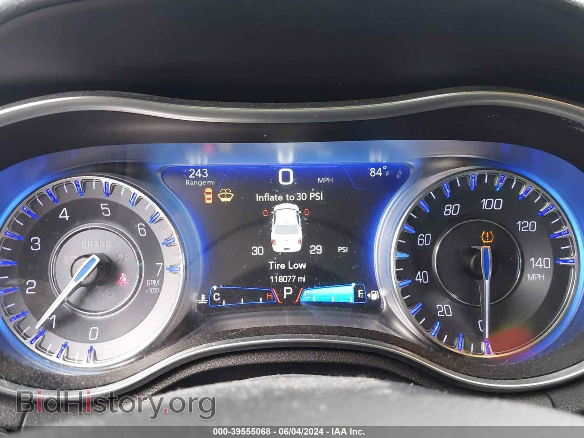 2016 CHRYSLER 300C - VIN: 2C3CCAEG1GH181409 - Фото 7