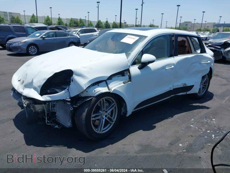 2017 Porsche MACAN (VIN WP1AB2A55HLB13326) — фото 2 из 17