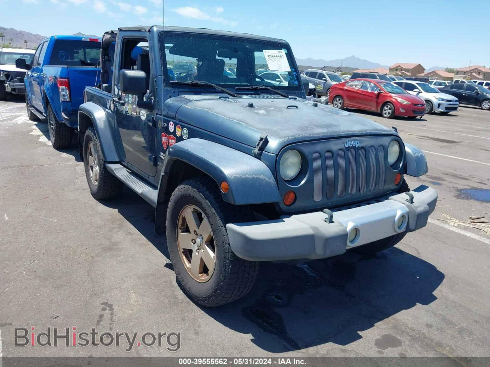 Фотография 1J4FA541X8L565013 - JEEP WRANGLER 2008