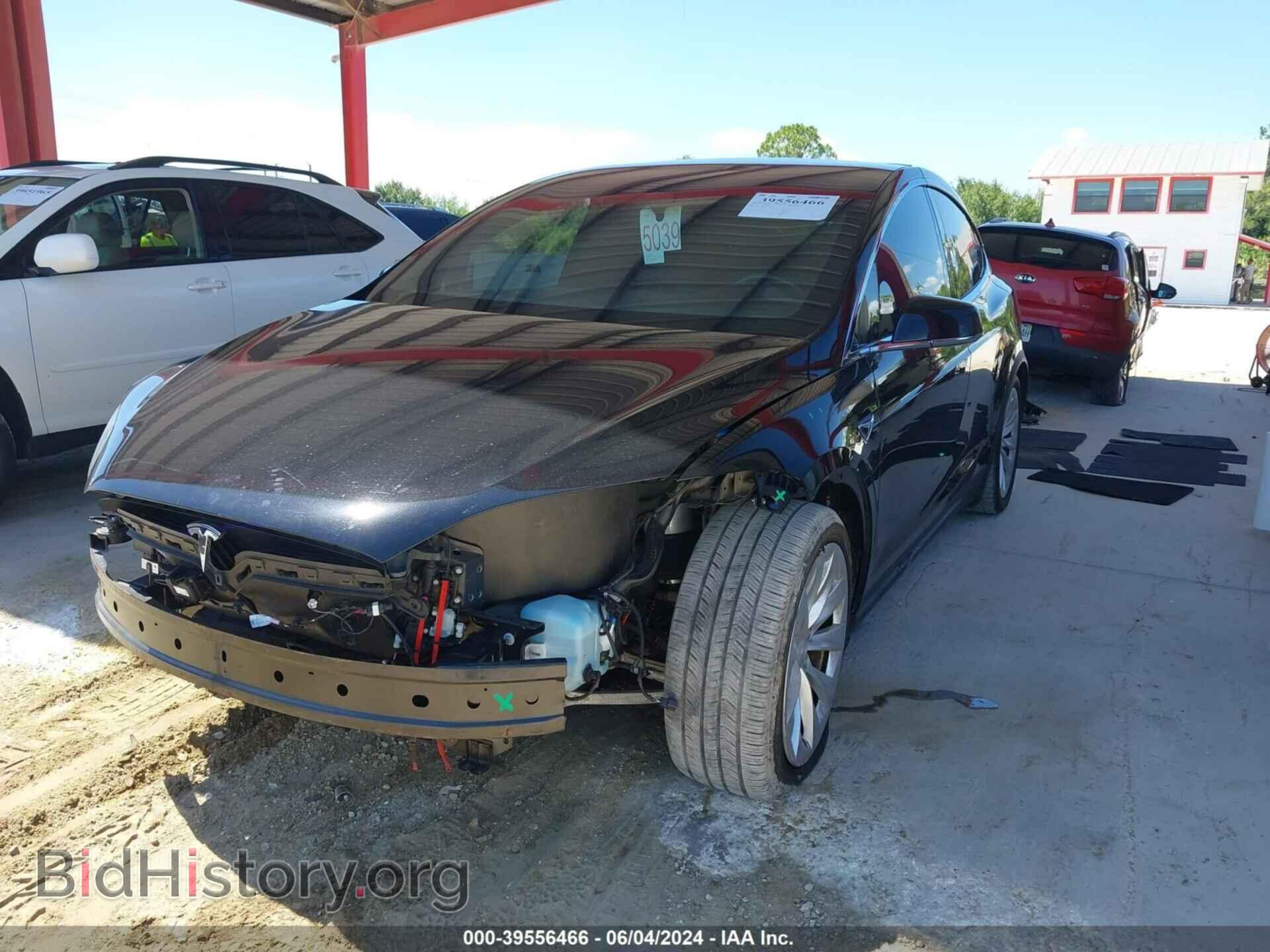 2017 TESLA MODEL X - VIN: 5YJXCDE20HF045671 - Photo 2