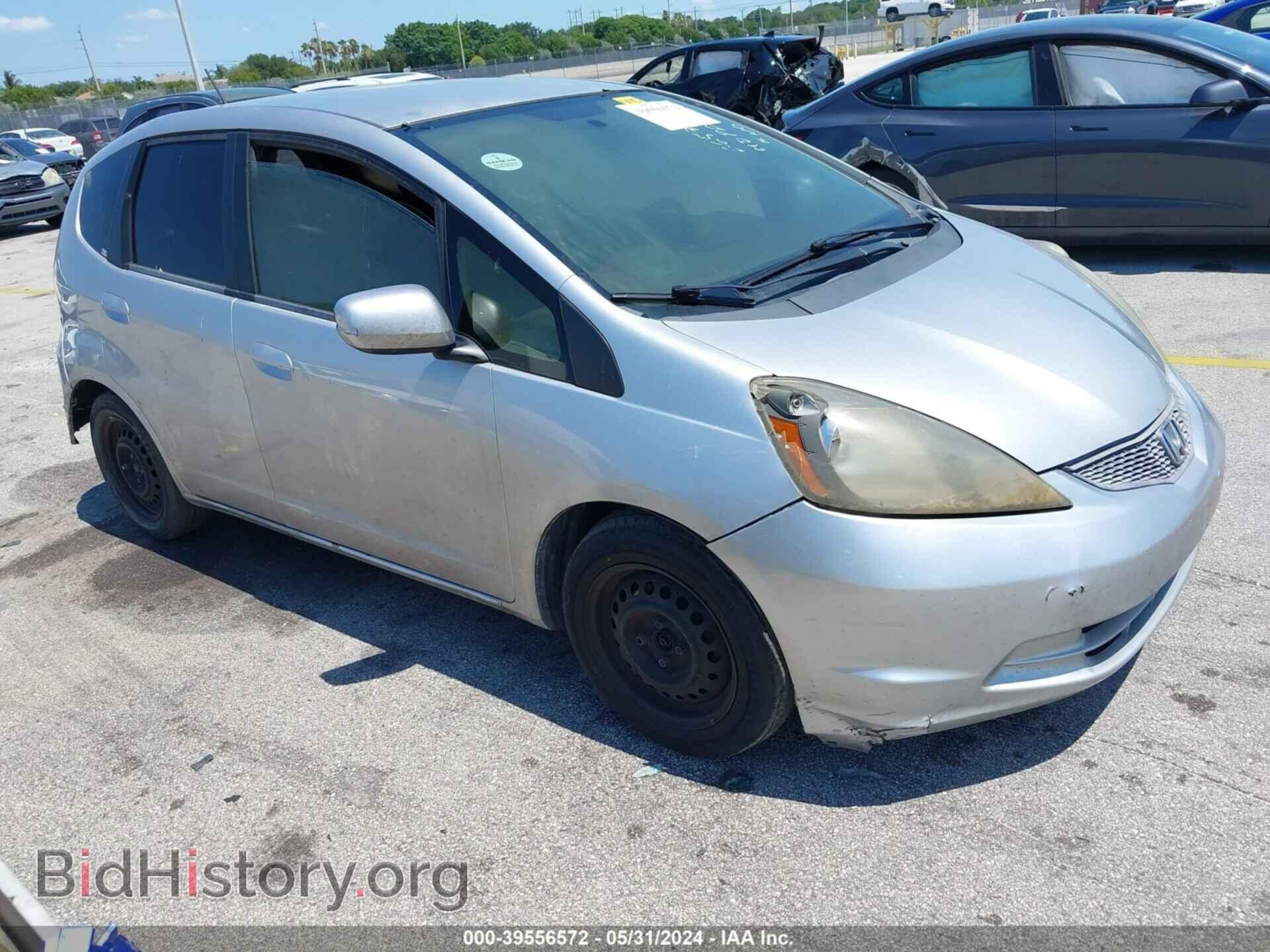 Фотография JHMGE8H36CC028657 - HONDA FIT 2012