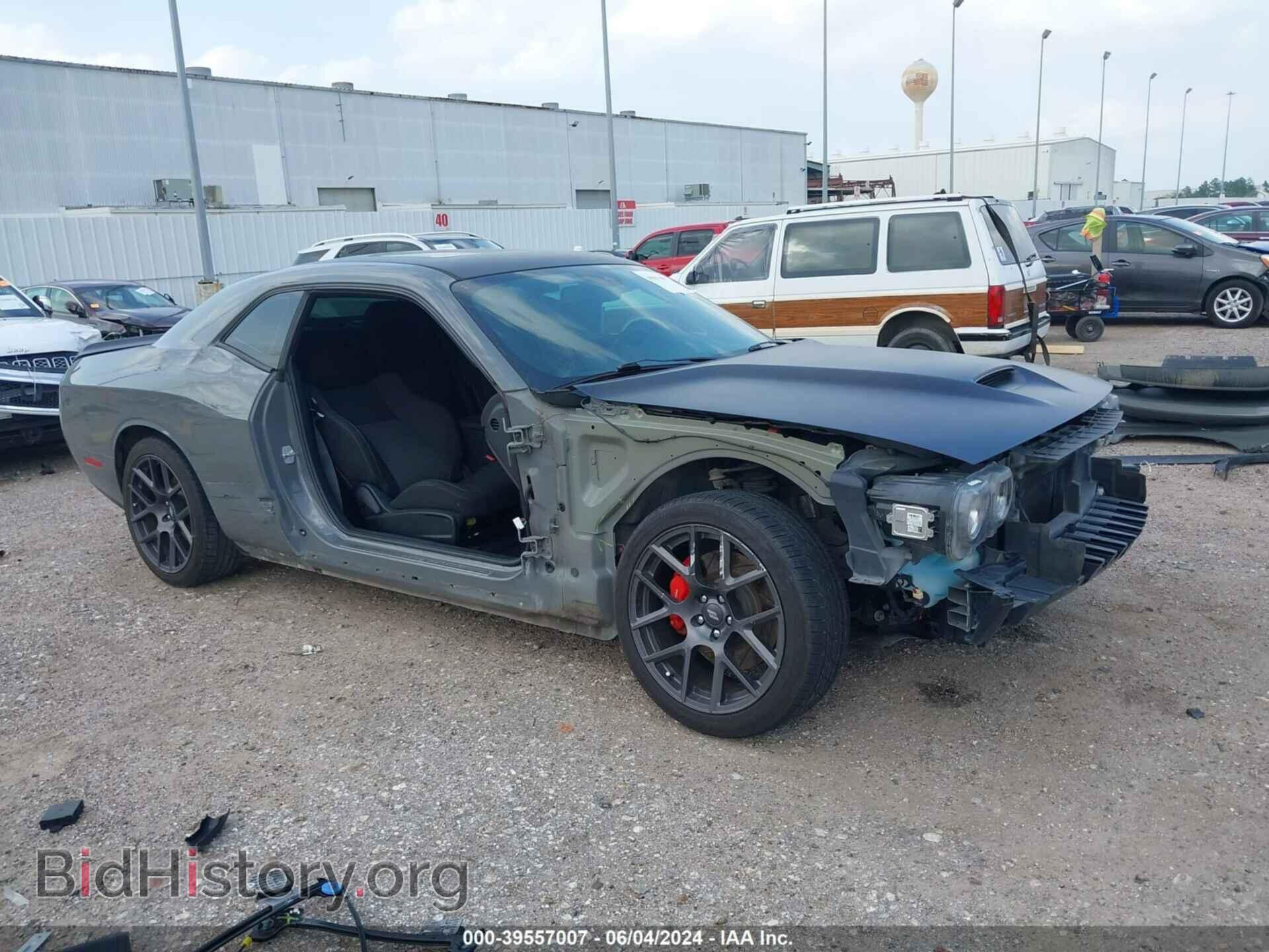 Photo 2C3CDZBT2JH326171 - DODGE CHALLENGER 2018