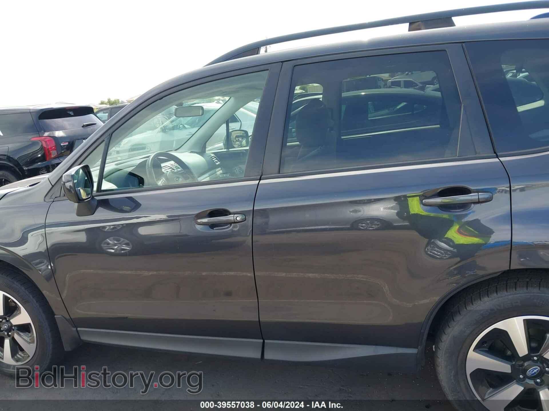 2017 SUBARU FORESTER - VIN: JF2SJAEC0HH421813 - Фото 15