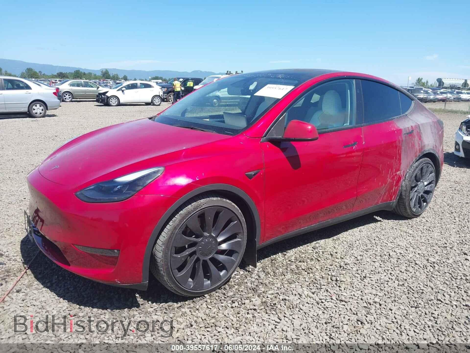 2023 TESLA MODEL Y - VIN: 7SAYGDEF8PF871942 - Фото 2