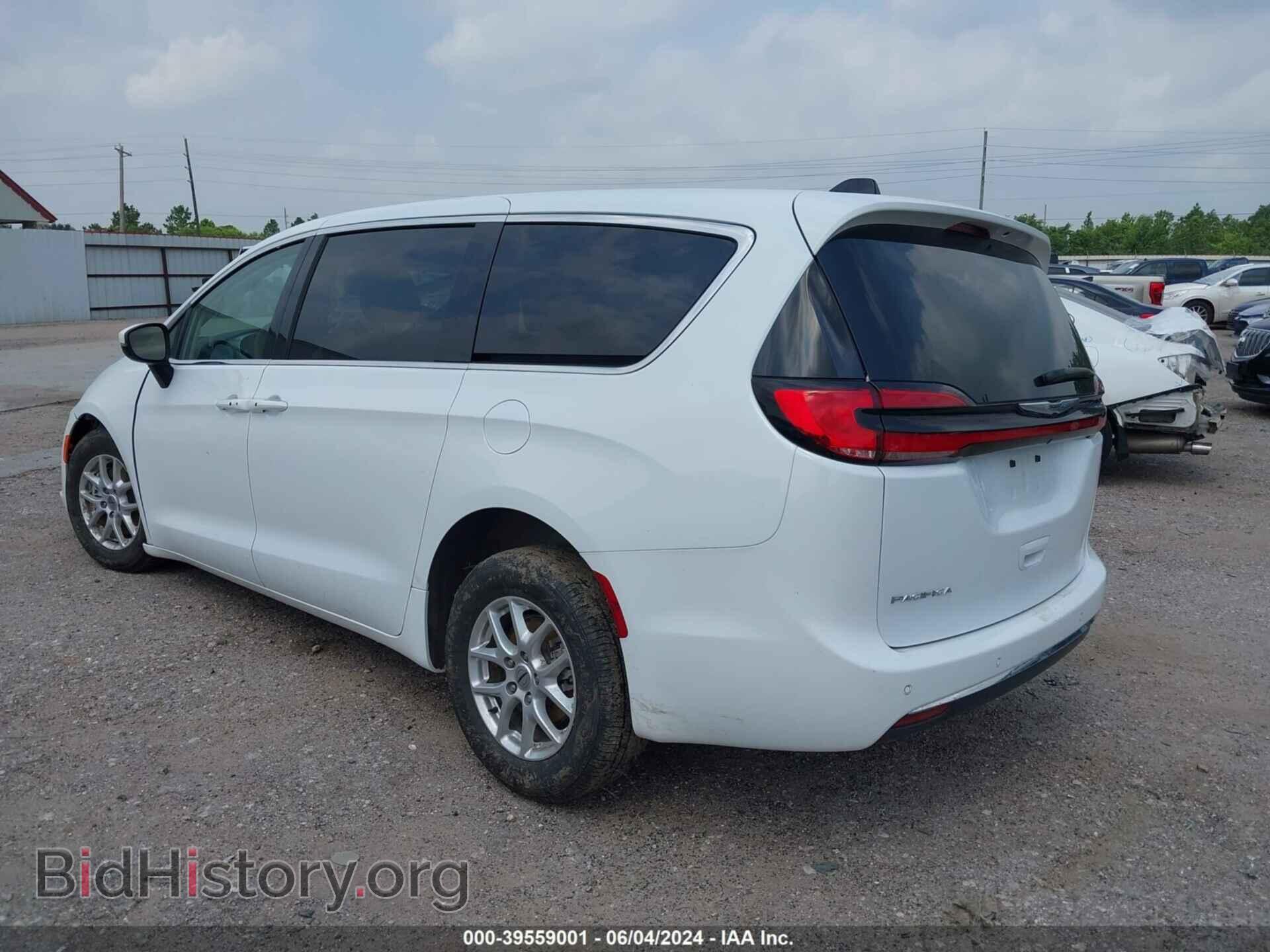 2023 CHRYSLER PACIFICA - VIN: 2C4RC1BG0PR552886 - Фото 3