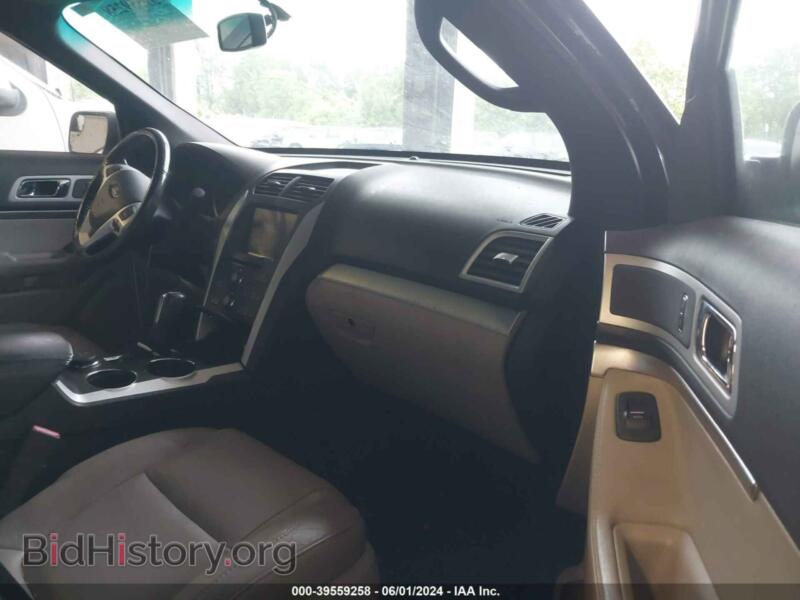 2011 Ford EXPLORER (VIN 1FMHK8D8XBGA58912) — photo 5 of 11