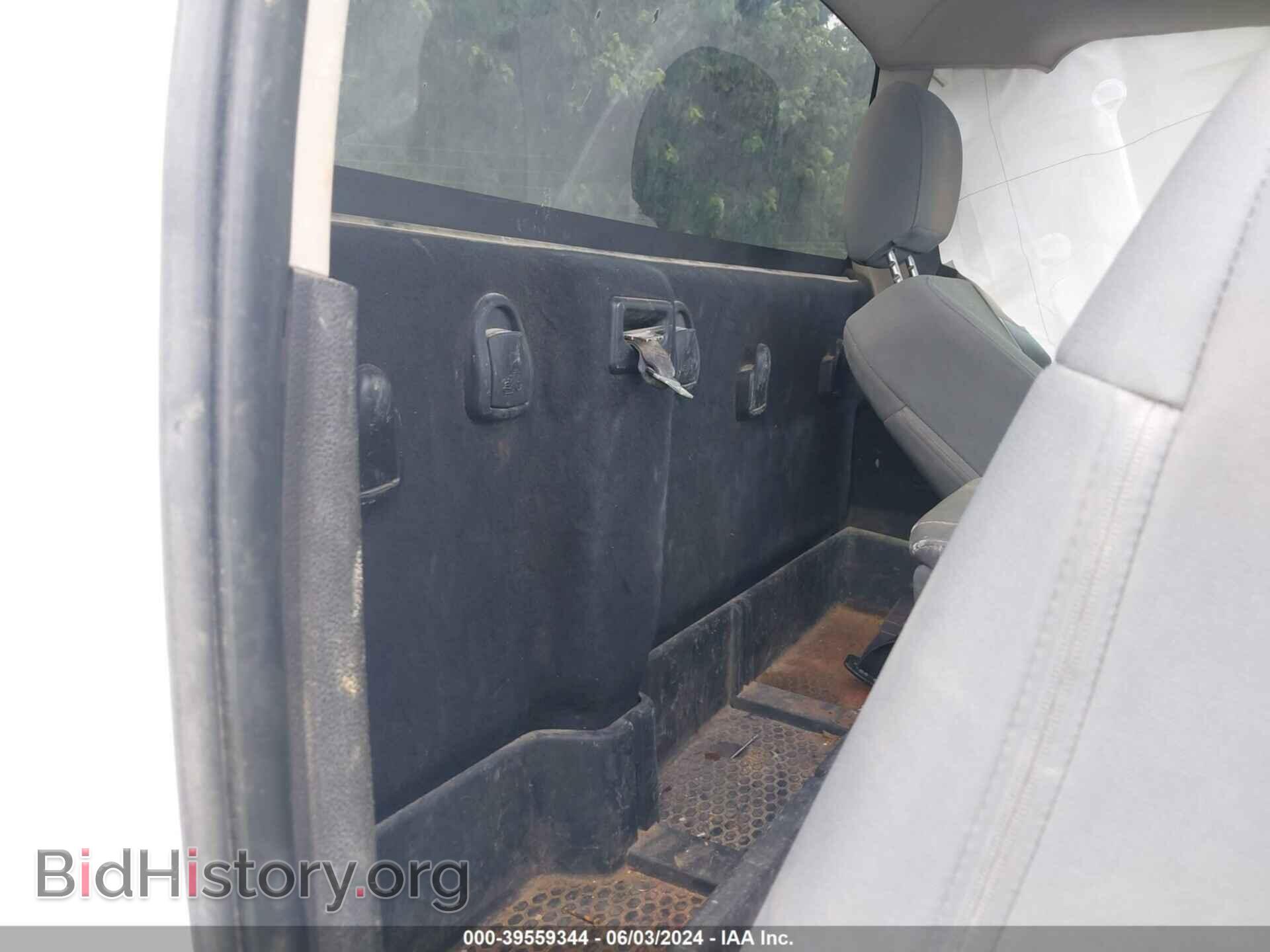 2015 RAM 1500 - VIN: 3C6JR7DT9FG652182 - Фото 8