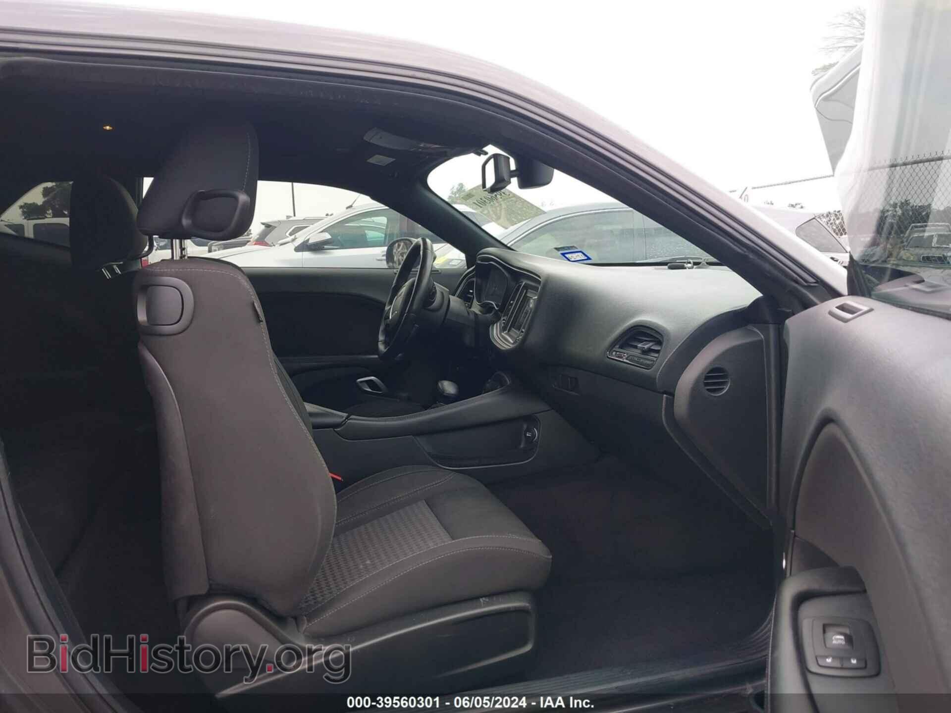 2018 DODGE CHALLENGER - VIN: 2C3CDZAG8JH305930 - Photo 5
