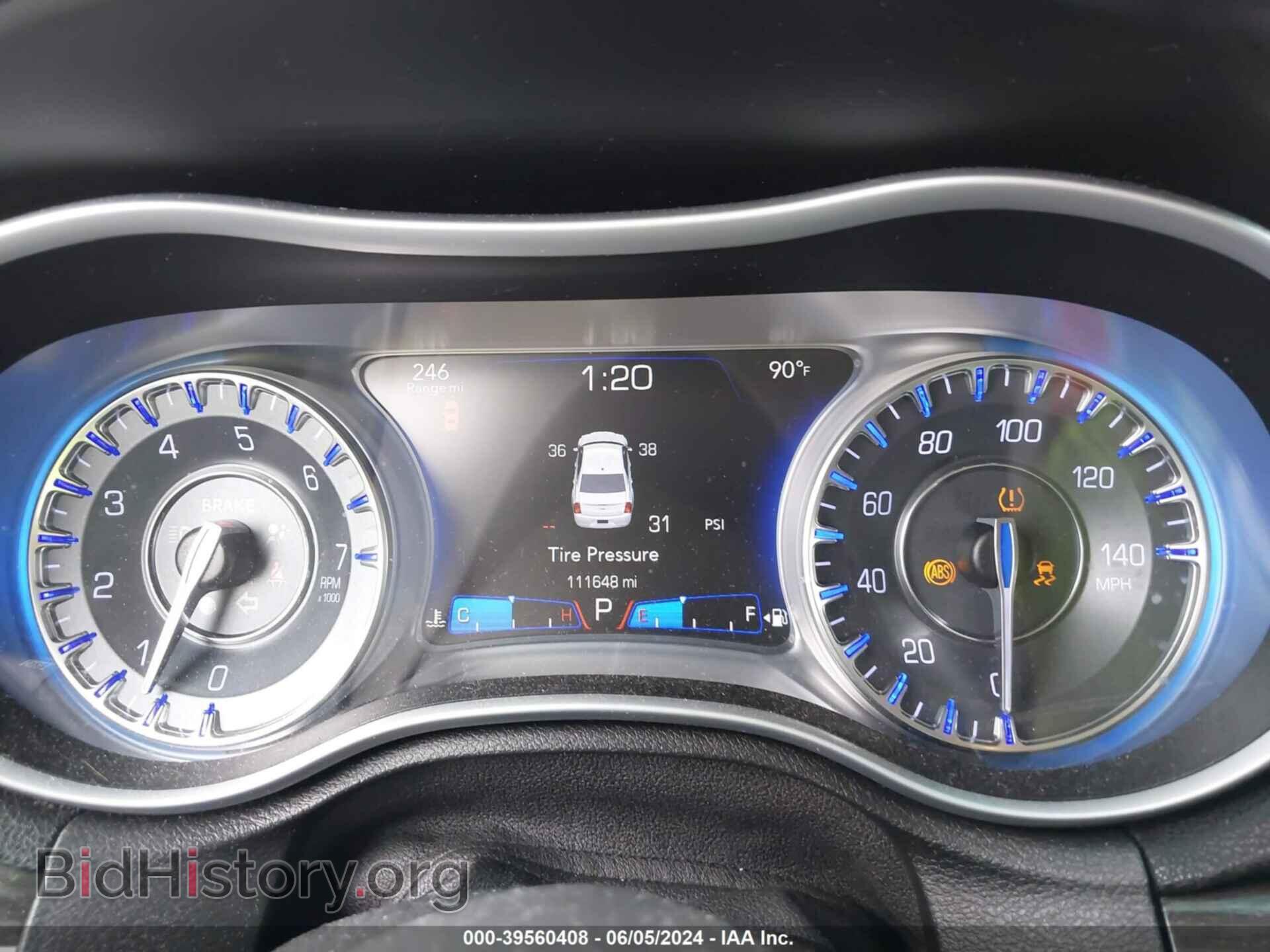 2015 CHRYSLER 300 - VIN: 2C3CCAAG3FH756517 - Фото 7