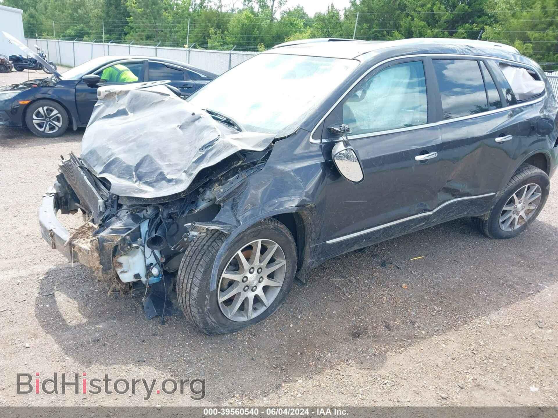 2017 BUICK ENCLAVE - VIN: 5GAKVBKD3HJ268067 - Фото 2