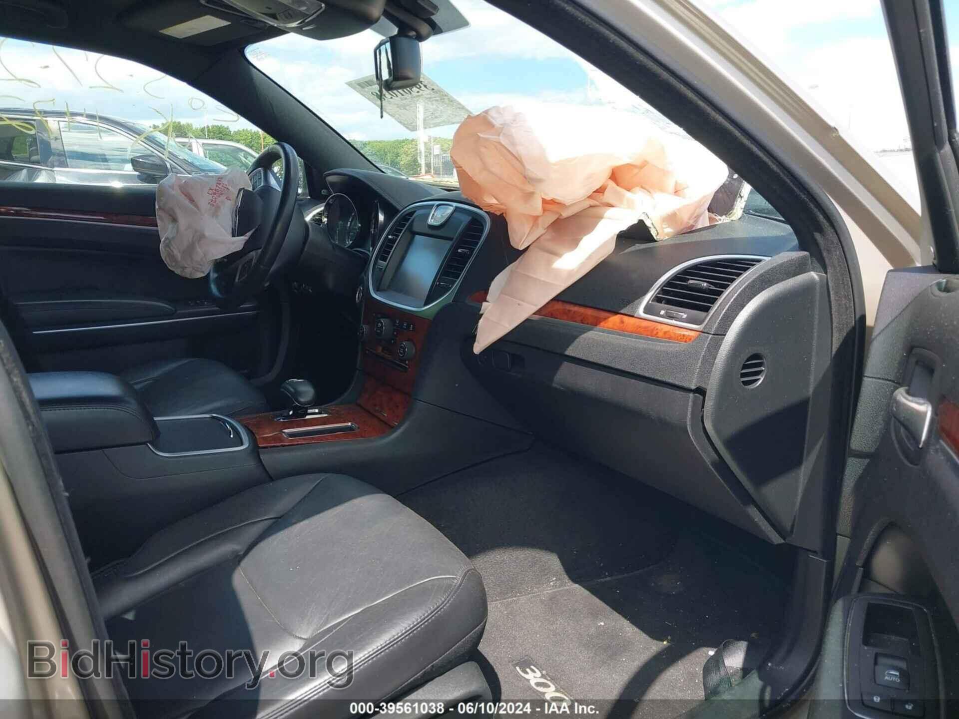 2012 CHRYSLER 300 - VIN: 2C3CCACG3CH279869 - Фото 5