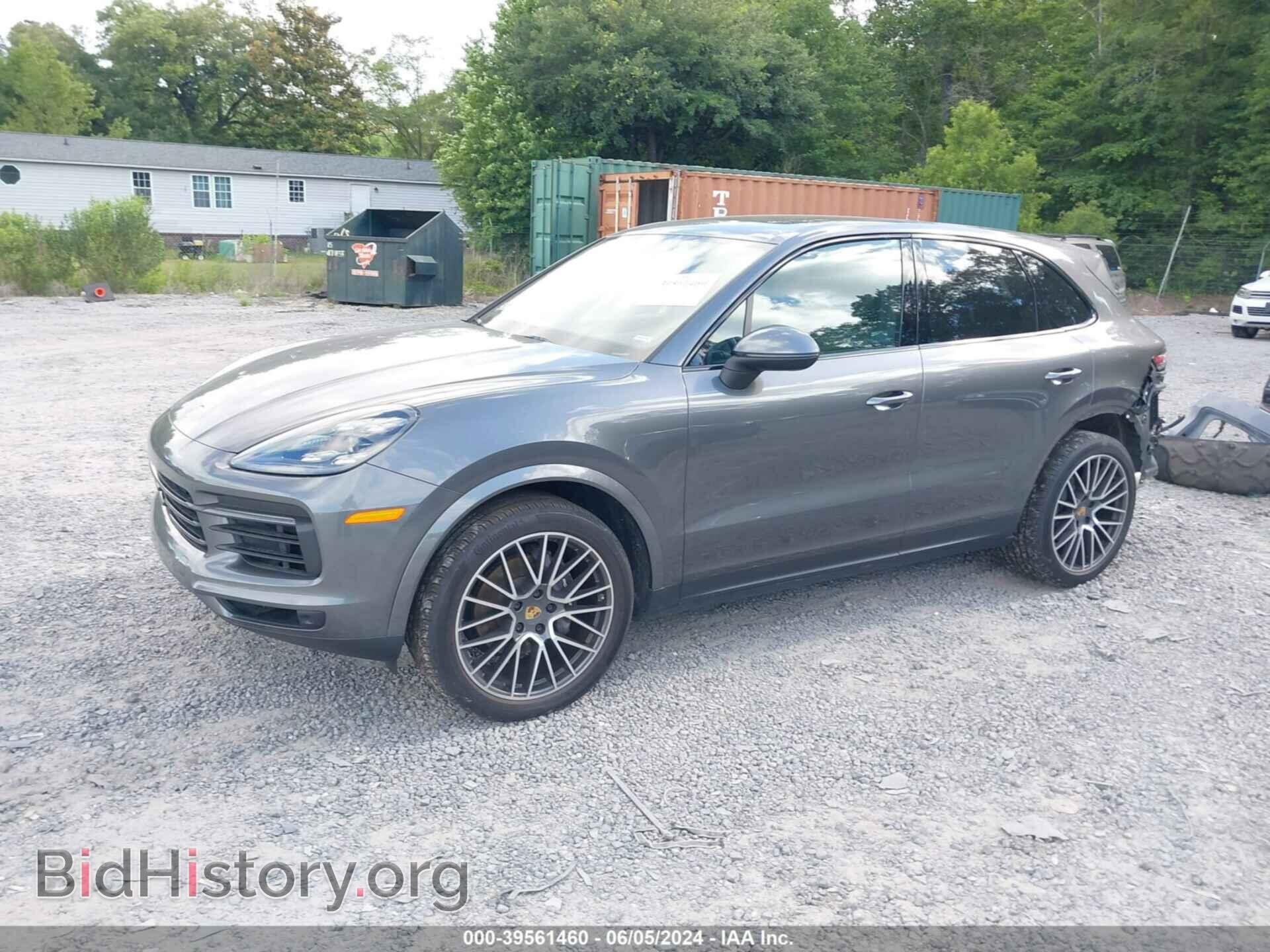 2020 PORSCHE CAYENNE - VIN: WP1AA2AY5LDA10598 - Photo 2