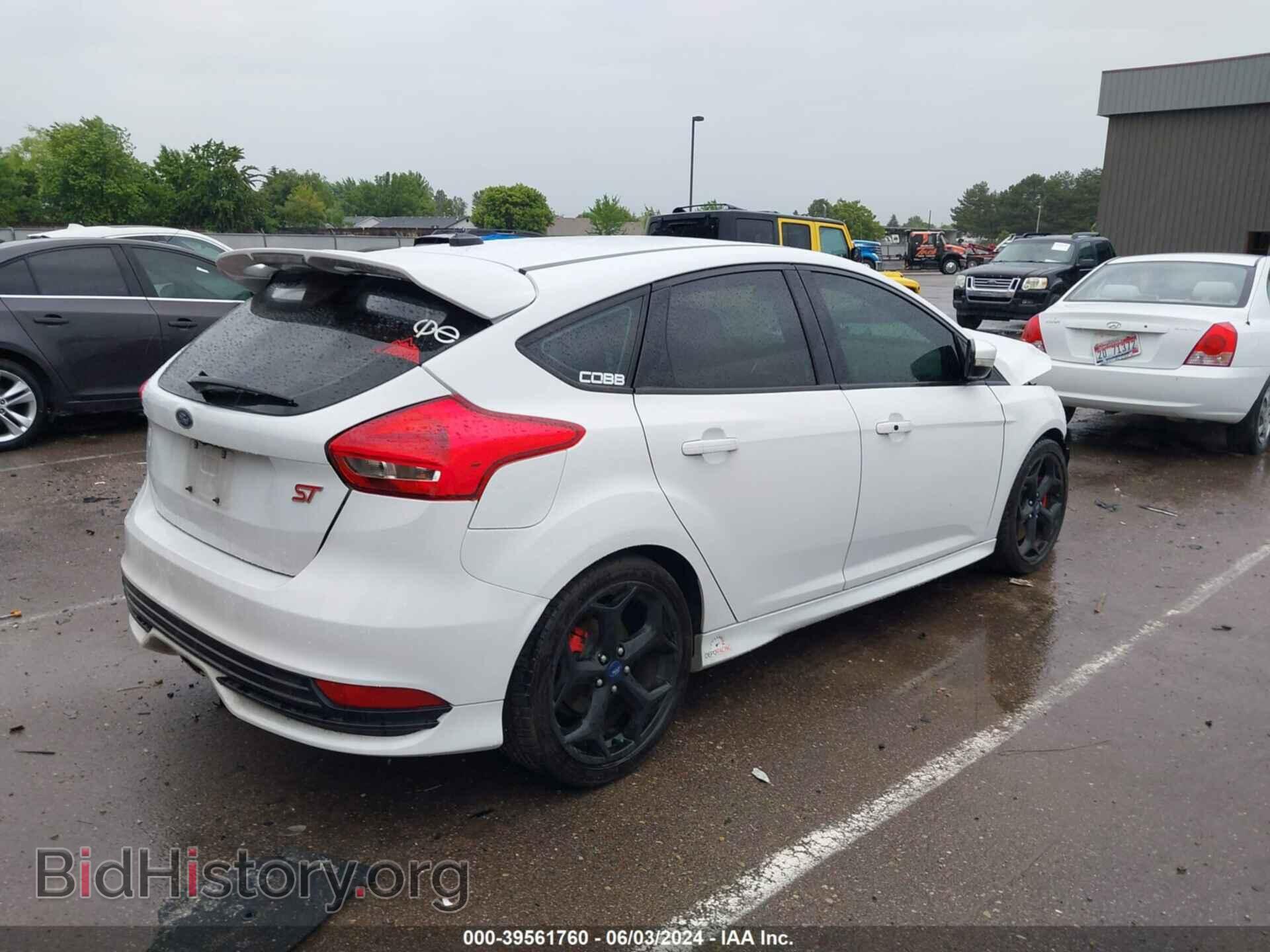 2018 FORD FOCUS ST - VIN: 1FADP3L96JL293675 - Фото 4