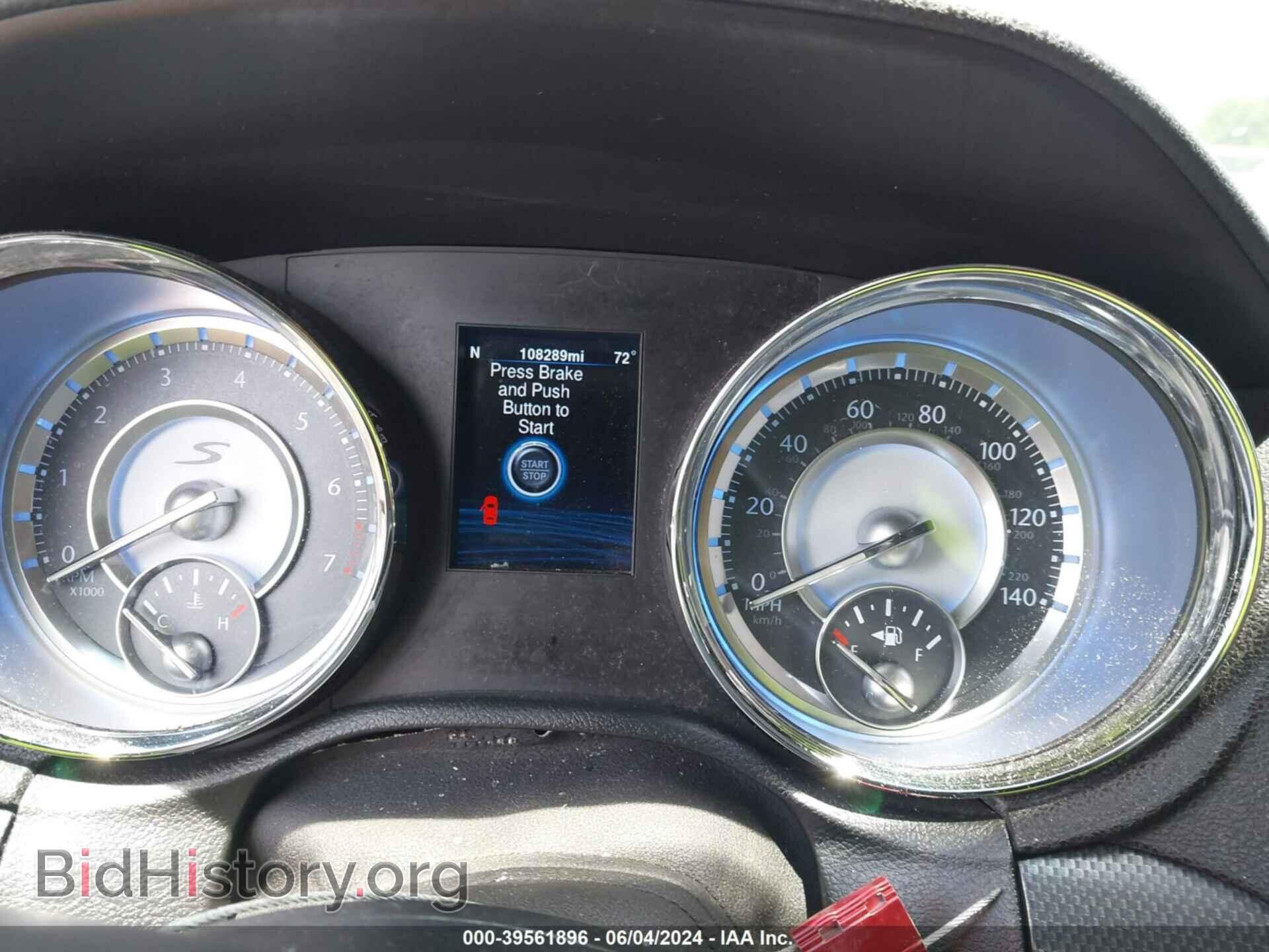 2014 CHRYSLER 300 - VIN: 2C3CCABG1EH136309 - Фото 7