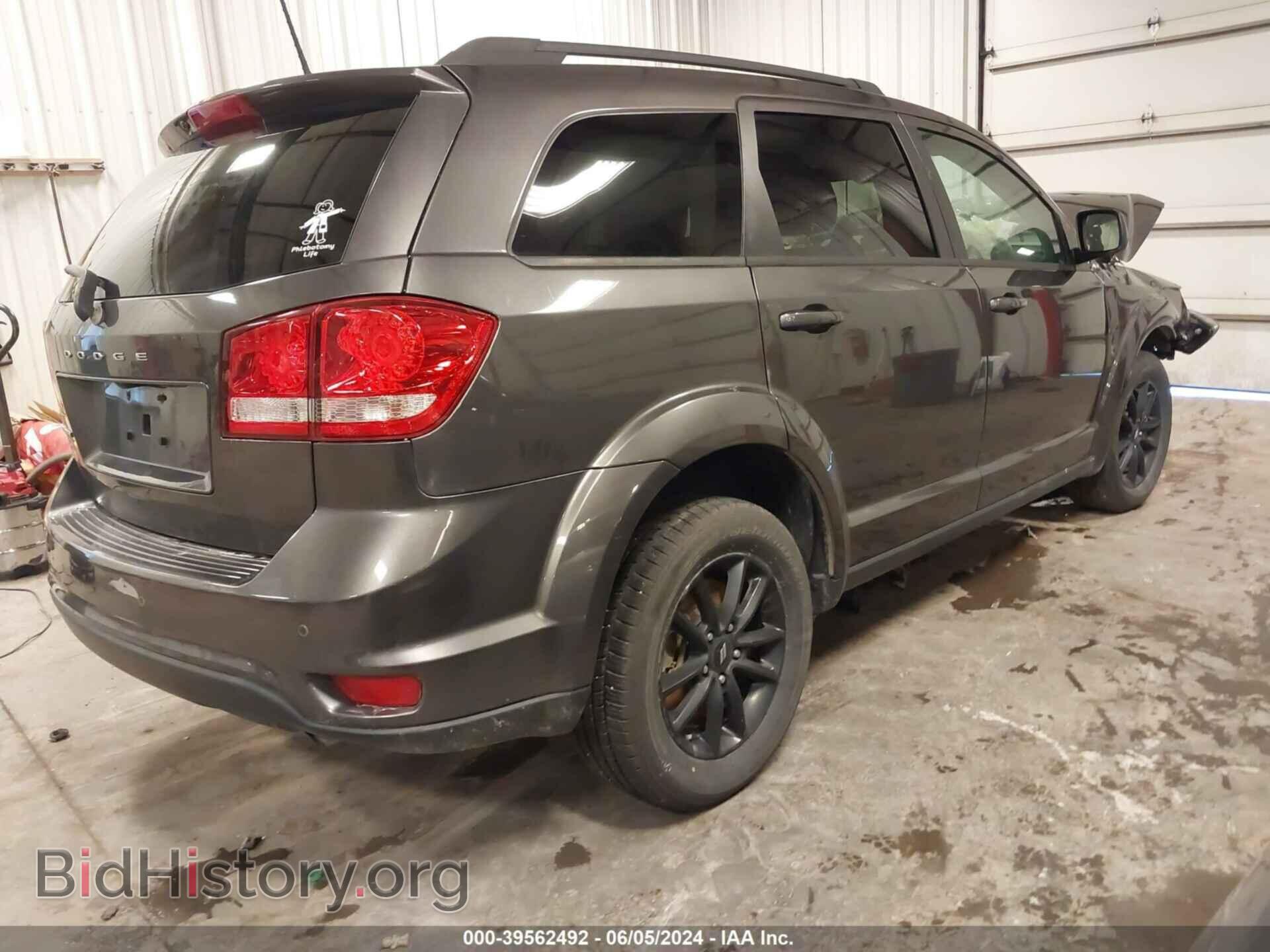 2019 DODGE JOURNEY - VIN: 3C4PDCBBXKT856415 - Фото 4