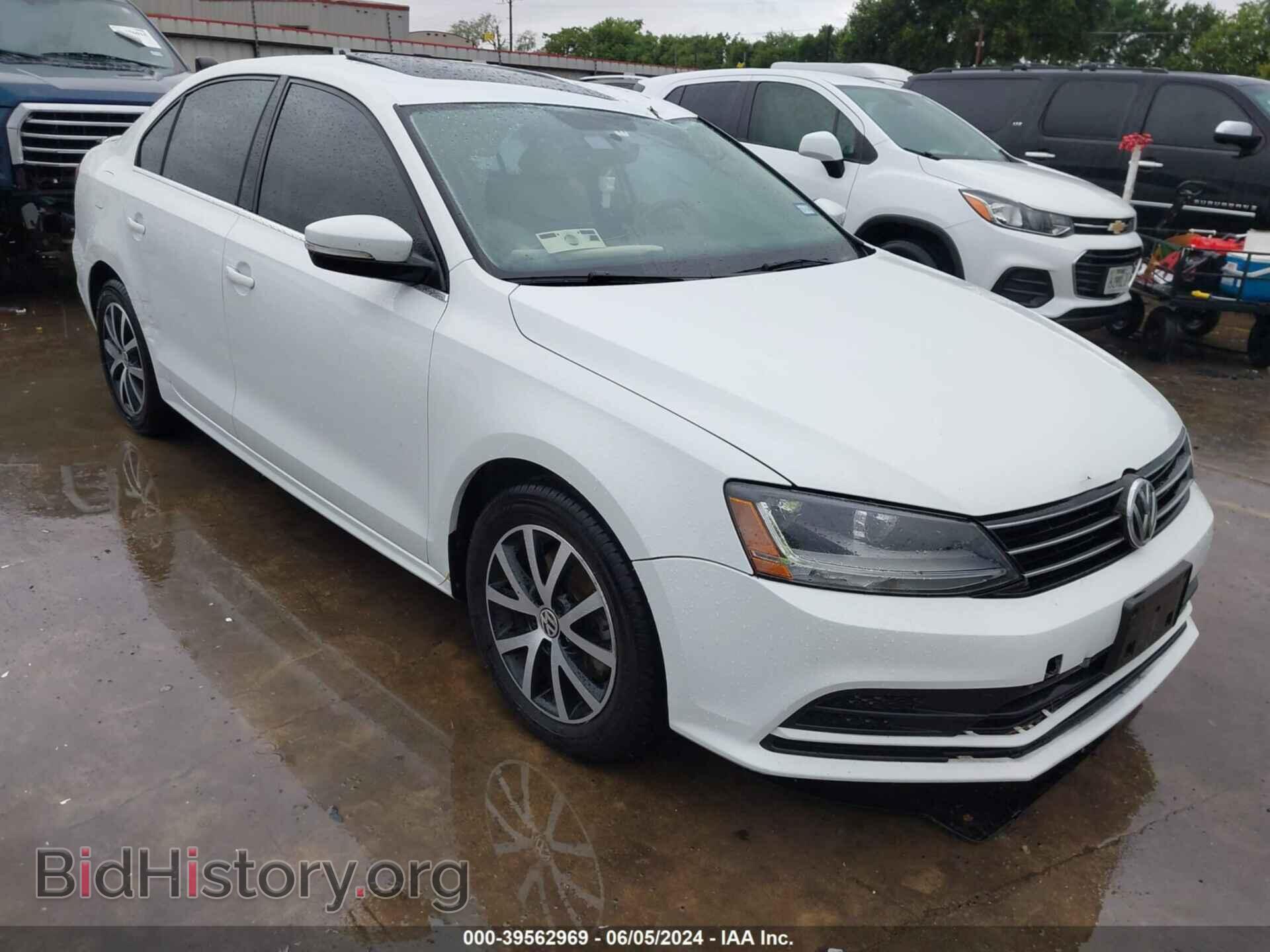 Фотография 3VWDB7AJ0HM236844 - VOLKSWAGEN JETTA 2017