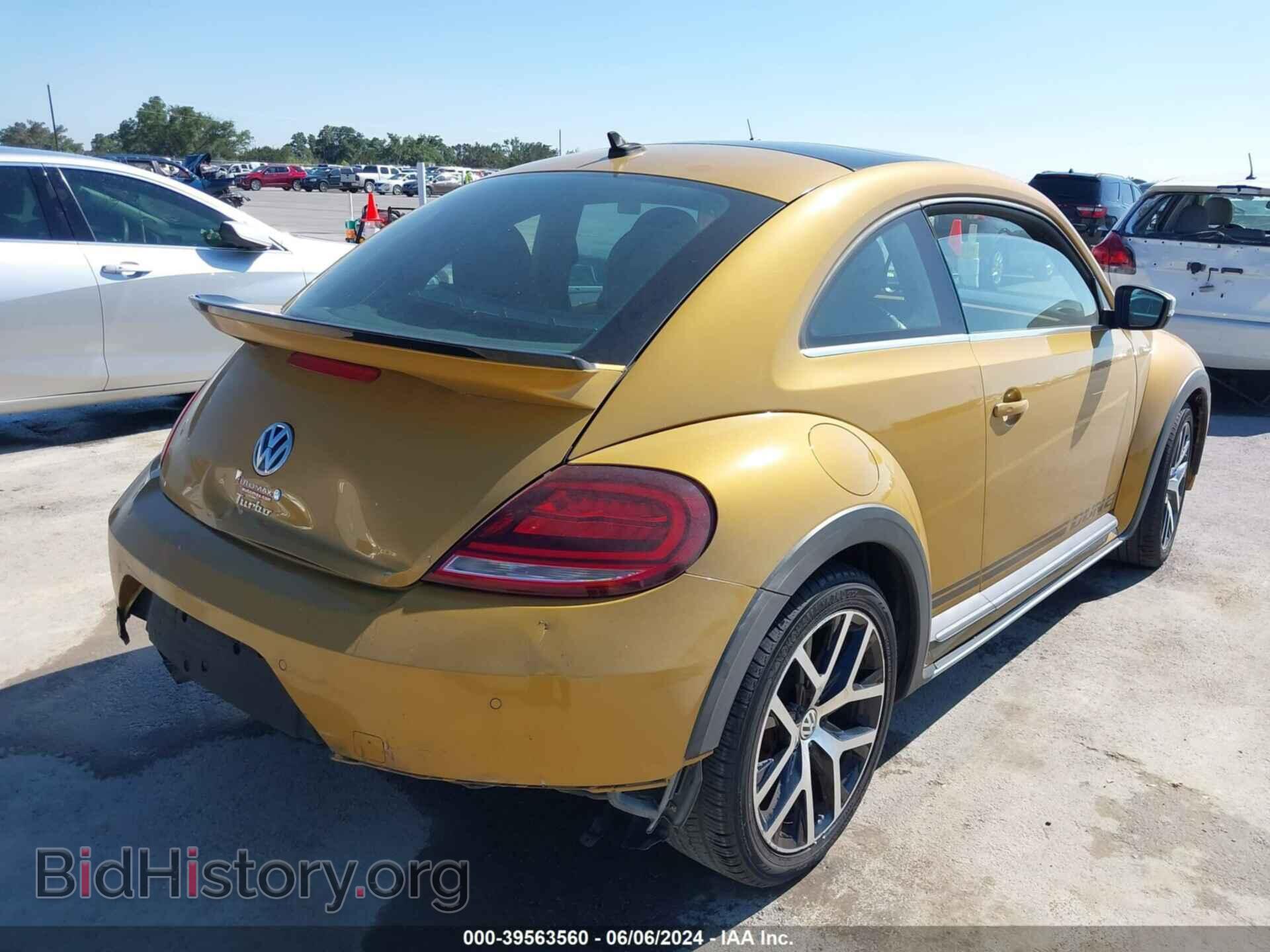 2017 VOLKSWAGEN BEETLE - VIN: 3VWS17AT9HM615840 - Фото 4