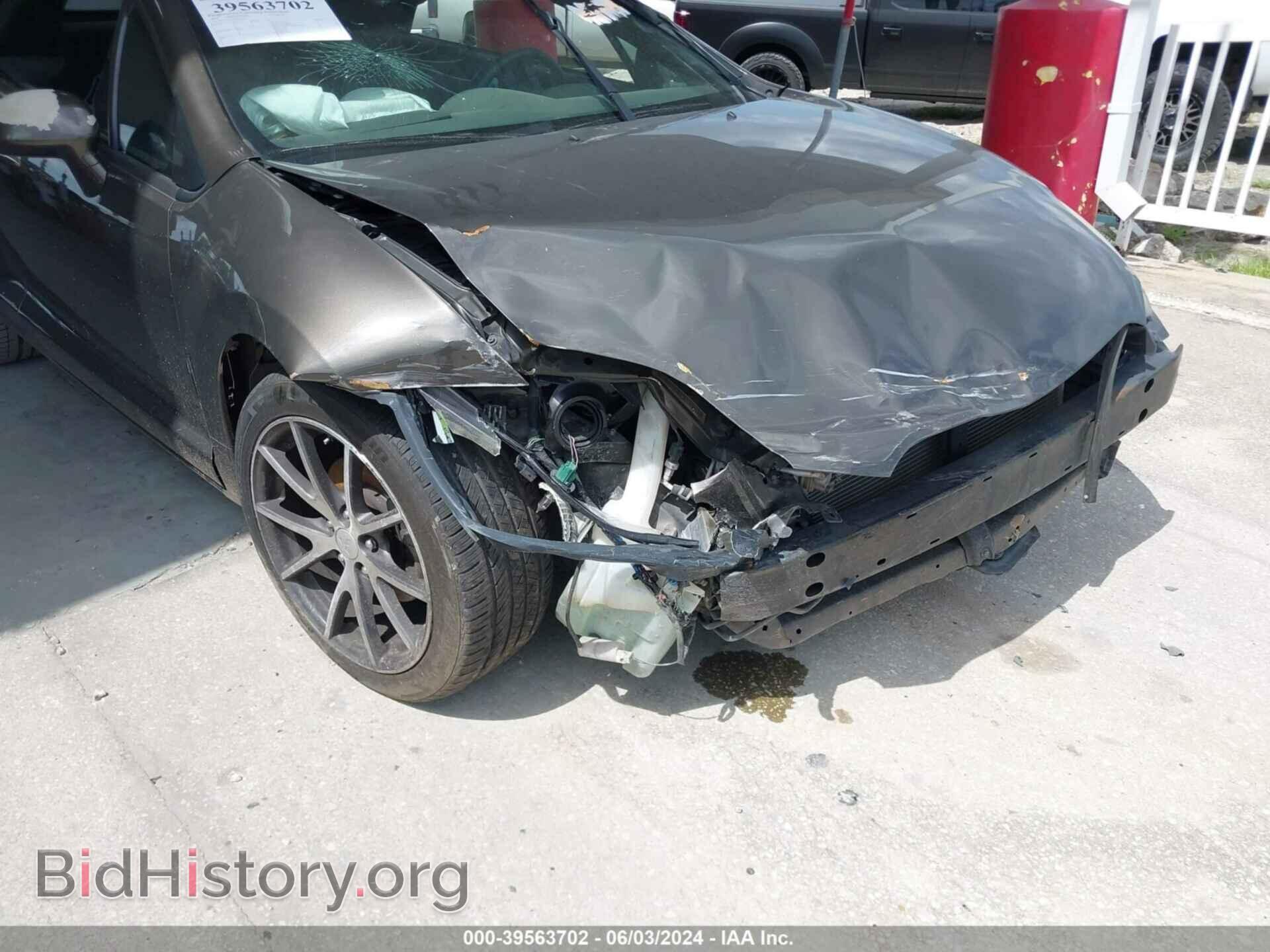 2012 MITSUBISHI ECLIPSE SPYDER - VIN: 4A37L2EF0CE003774 - Photo 6