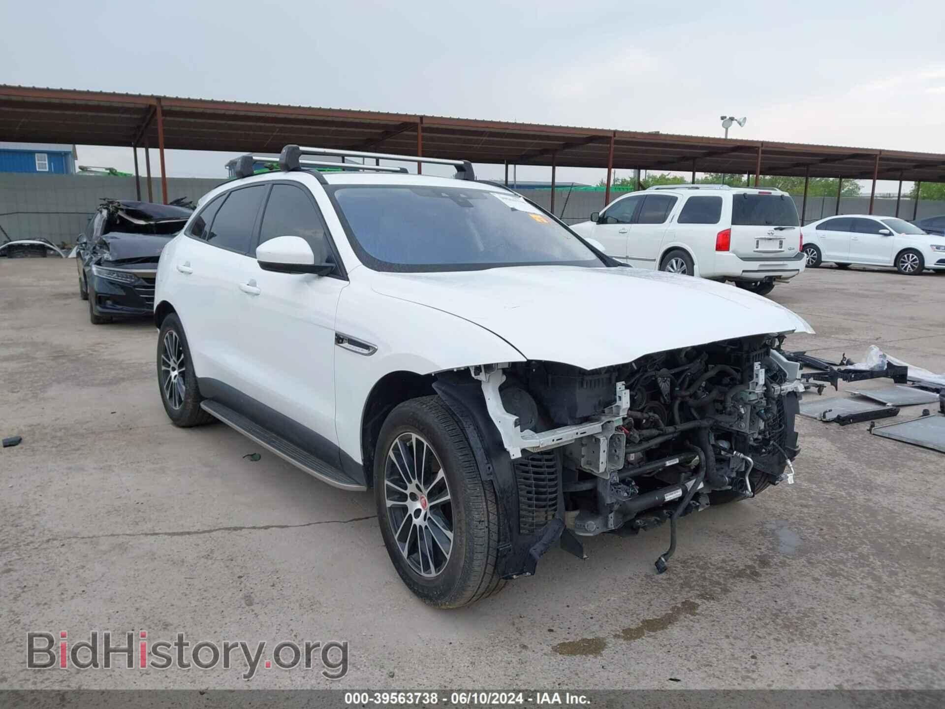 Фотография SADCJ2BV5HA499113 - JAGUAR F-PACE 2017