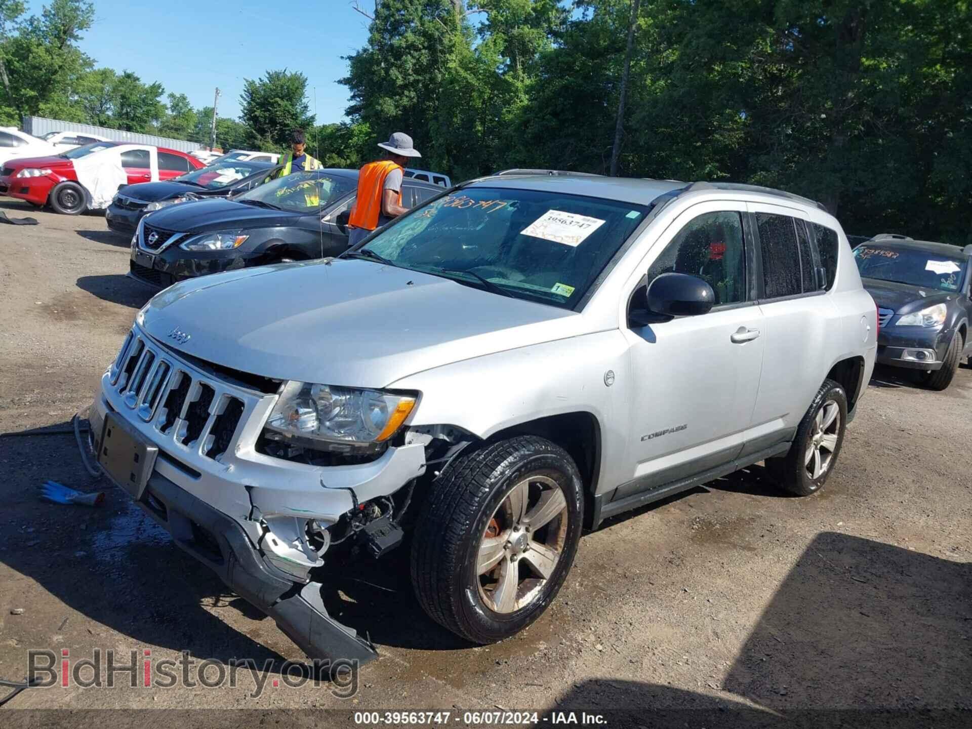 2011 JEEP COMPASS - VIN: 1J4NF1FB9BD282311 - Фото 2