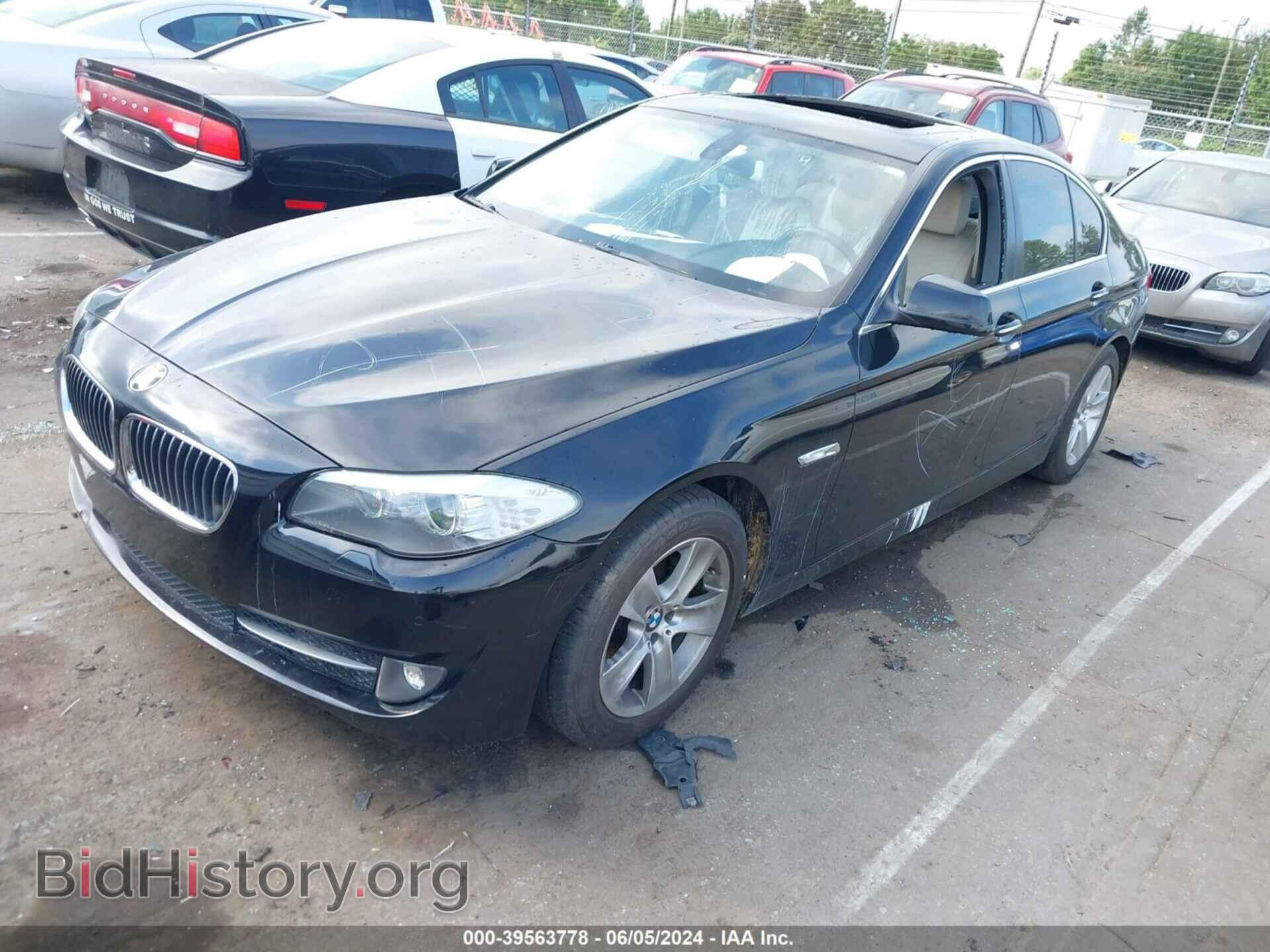 2012 BMW 528I - VIN: WBAXG5C52CDX04077 - Photo 2