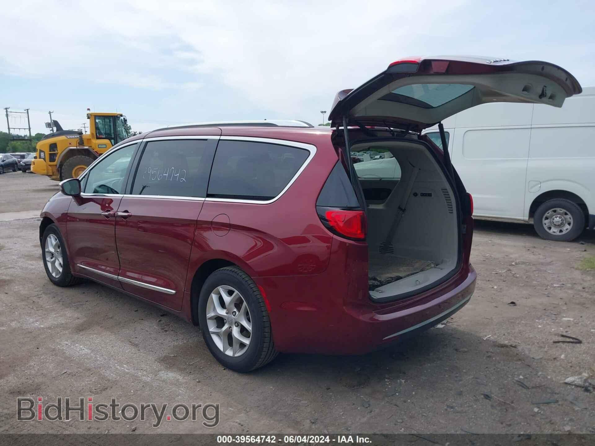 2019 CHRYSLER PACIFICA - VIN: 2C4RC1GG1KR745923 - Фото 3