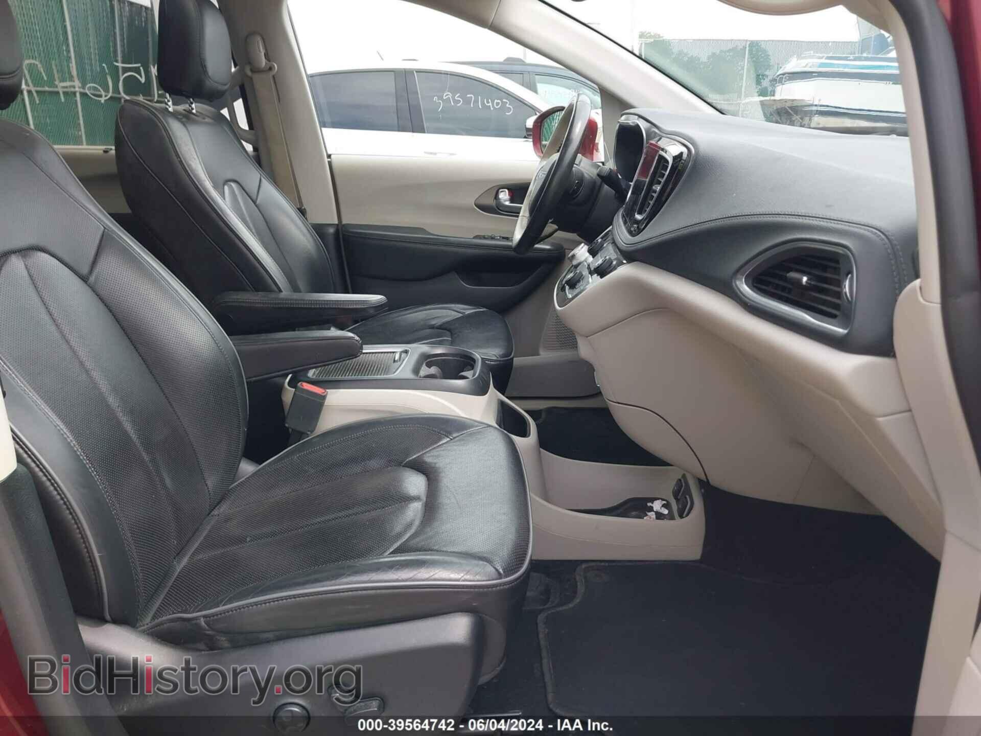2019 CHRYSLER PACIFICA - VIN: 2C4RC1GG1KR745923 - Фото 5