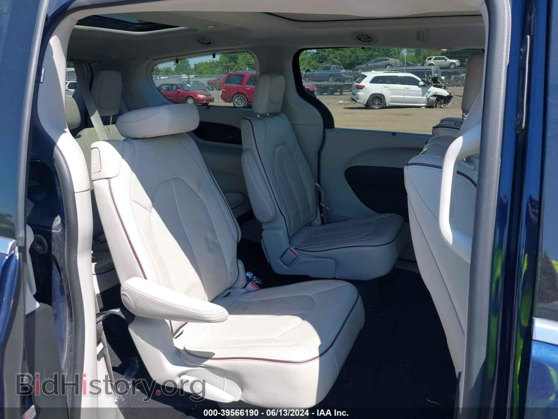 2017 CHRYSLER PACIFICA - VIN: 2C4RC1GG5HR778092 - Фото 8