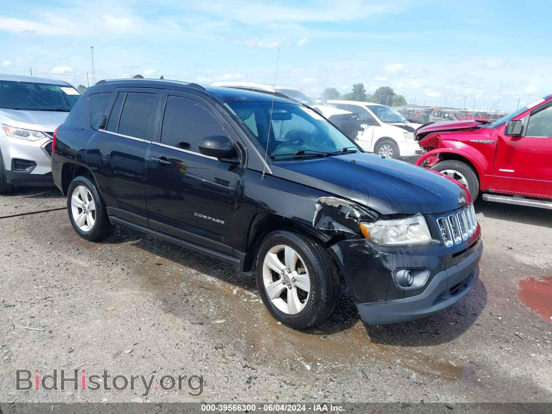 Photo 1J4NT1FA3BD168918 - JEEP COMPASS 2011