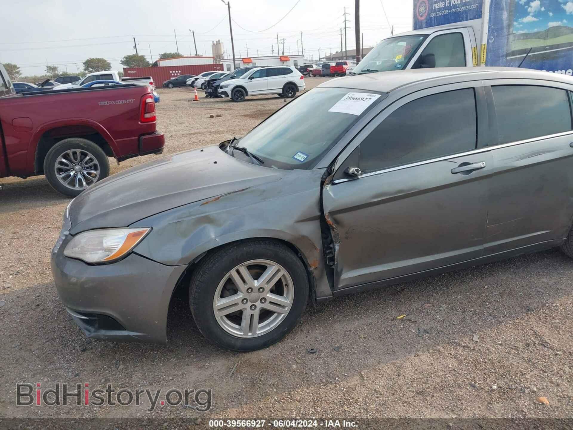 2012 CHRYSLER 200 - VIN: 1C3CCBAB5CN152707 - Фото 6