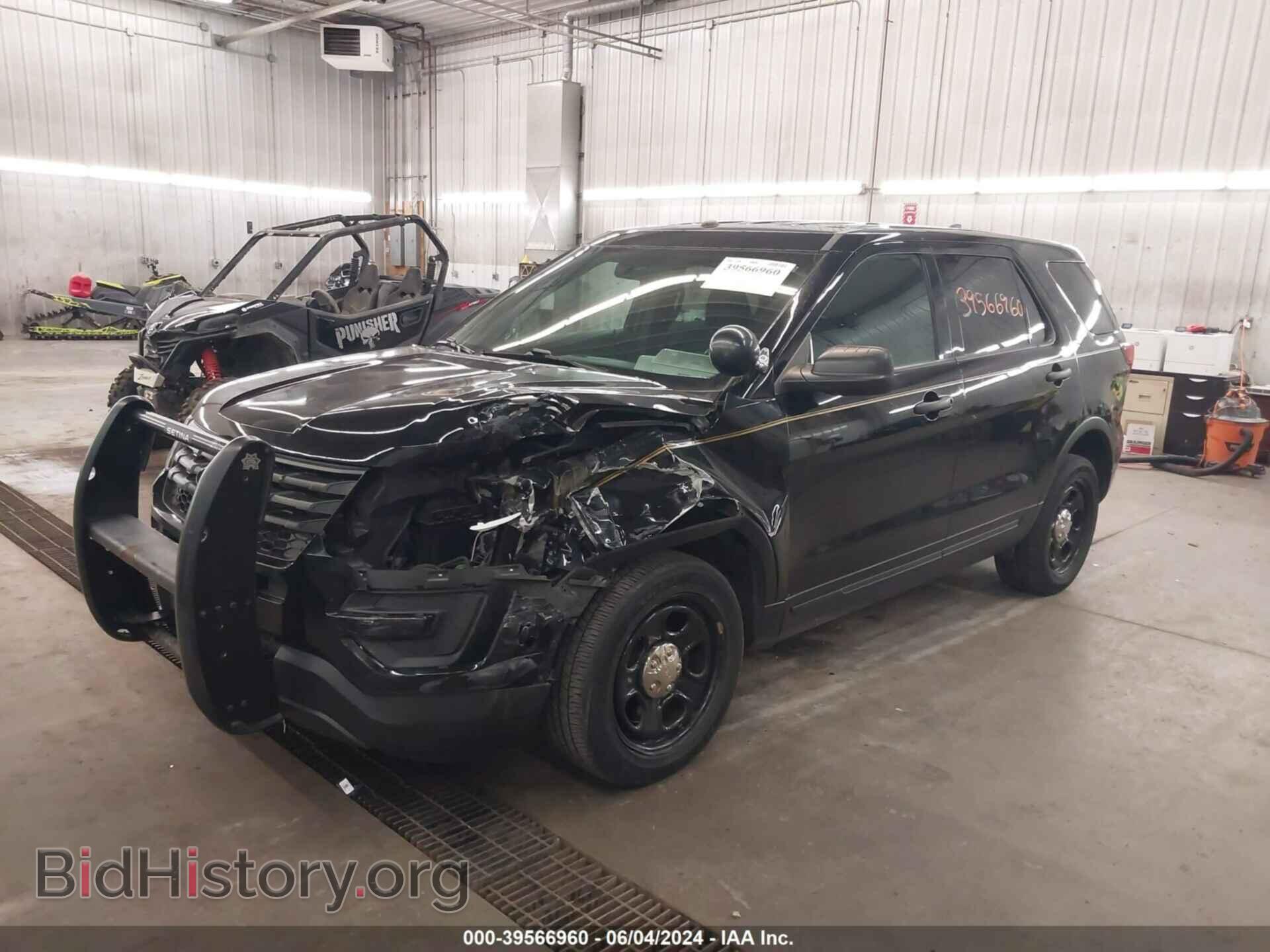 2018 FORD POLICE INTERCEPTOR UTILITY - VIN: 1FM5K8AR0JGB12457 - Фото 2
