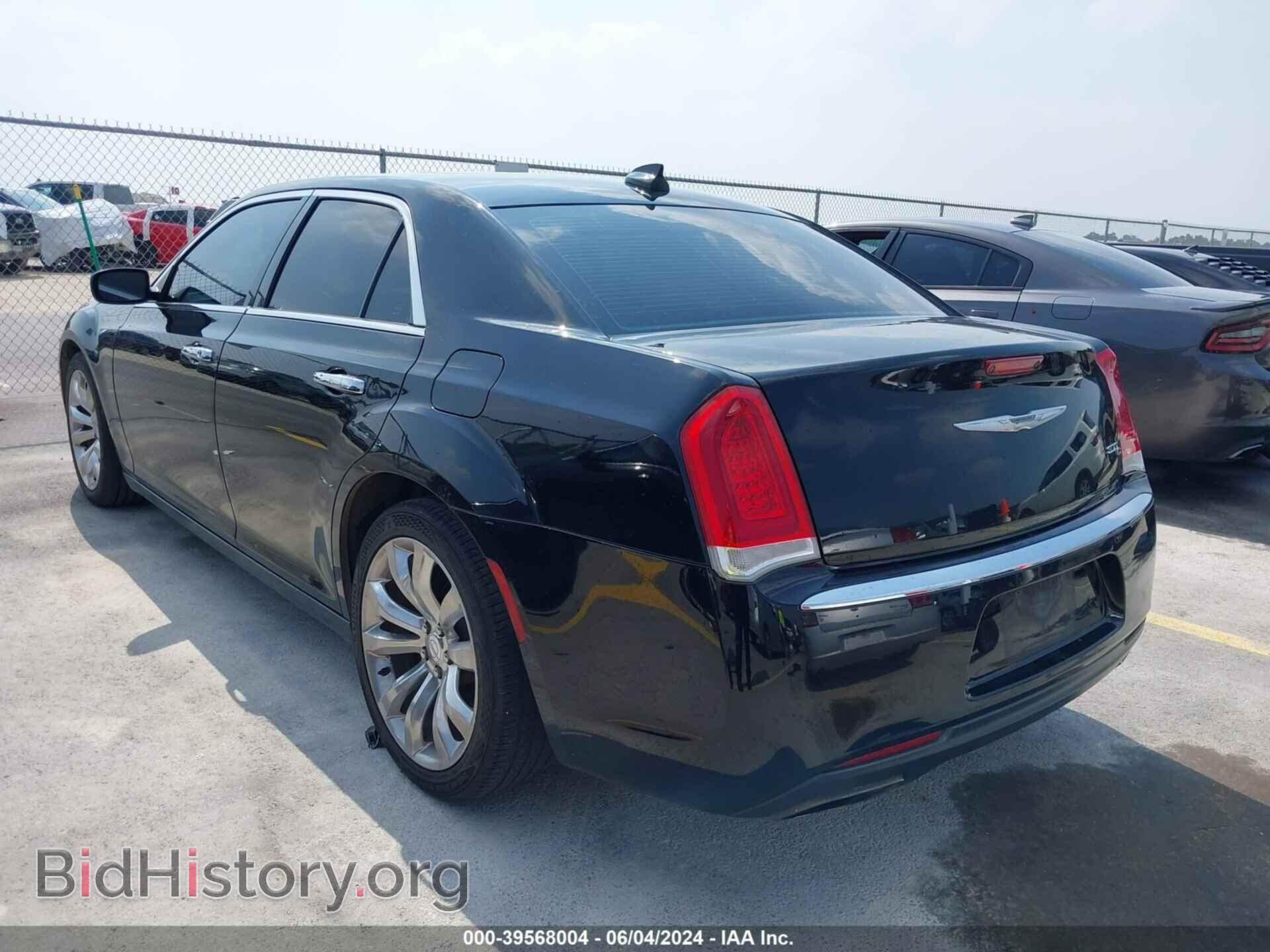2017 CHRYSLER 300C - VIN: 2C3CCAEG4HH530368 - Фото 3