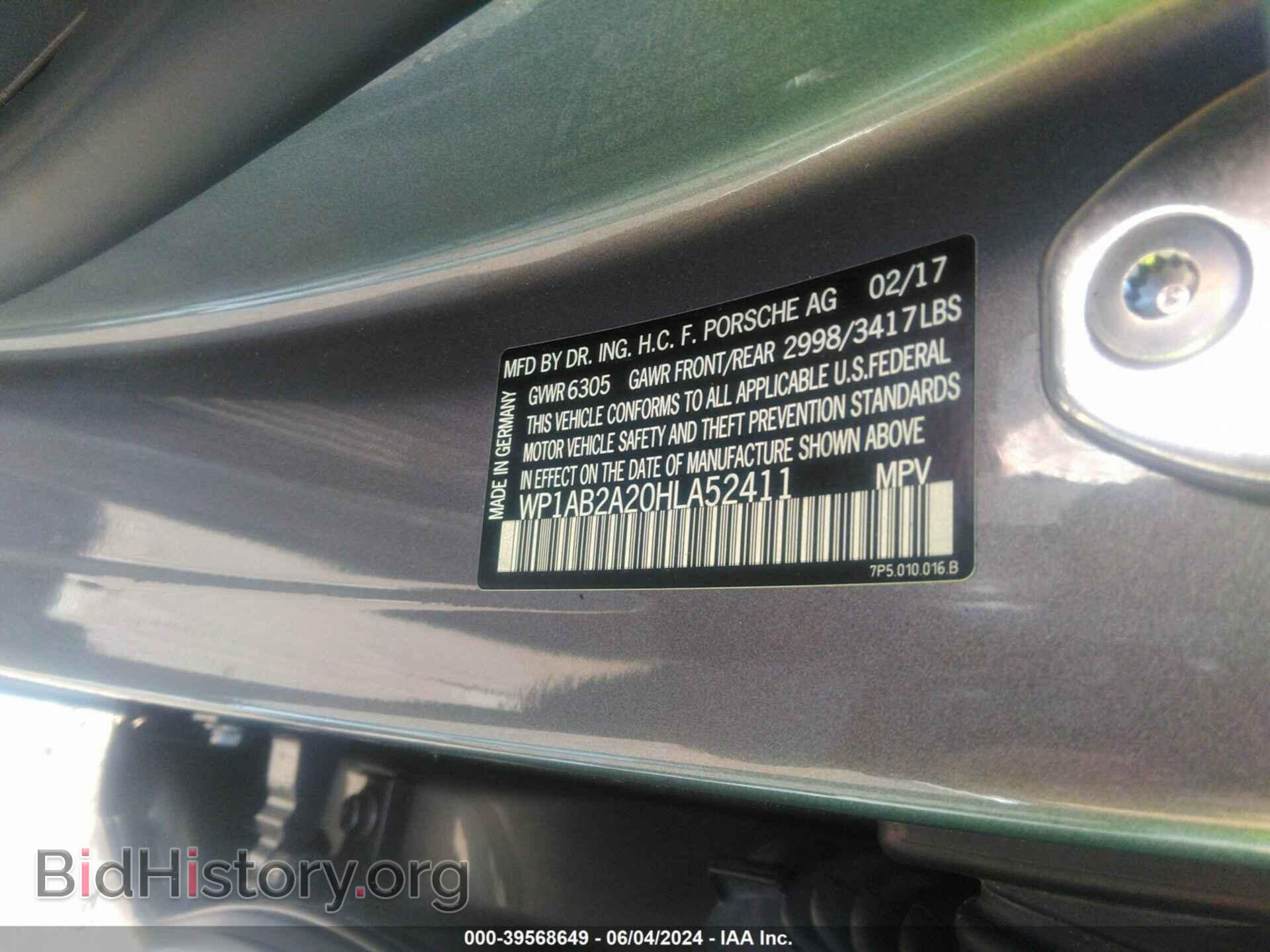 2017 PORSCHE CAYENNE - VIN: WP1AB2A20HLA52411 - Фото 9