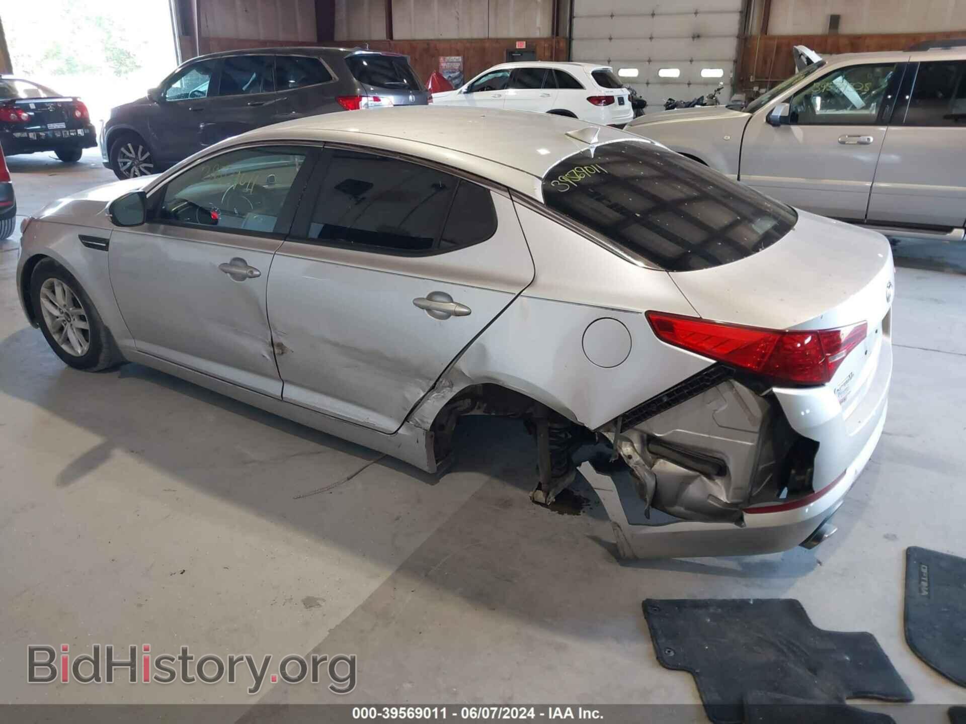 2011 KIA OPTIMA - VIN: KNAGM4A71B5126215 - Photo 3