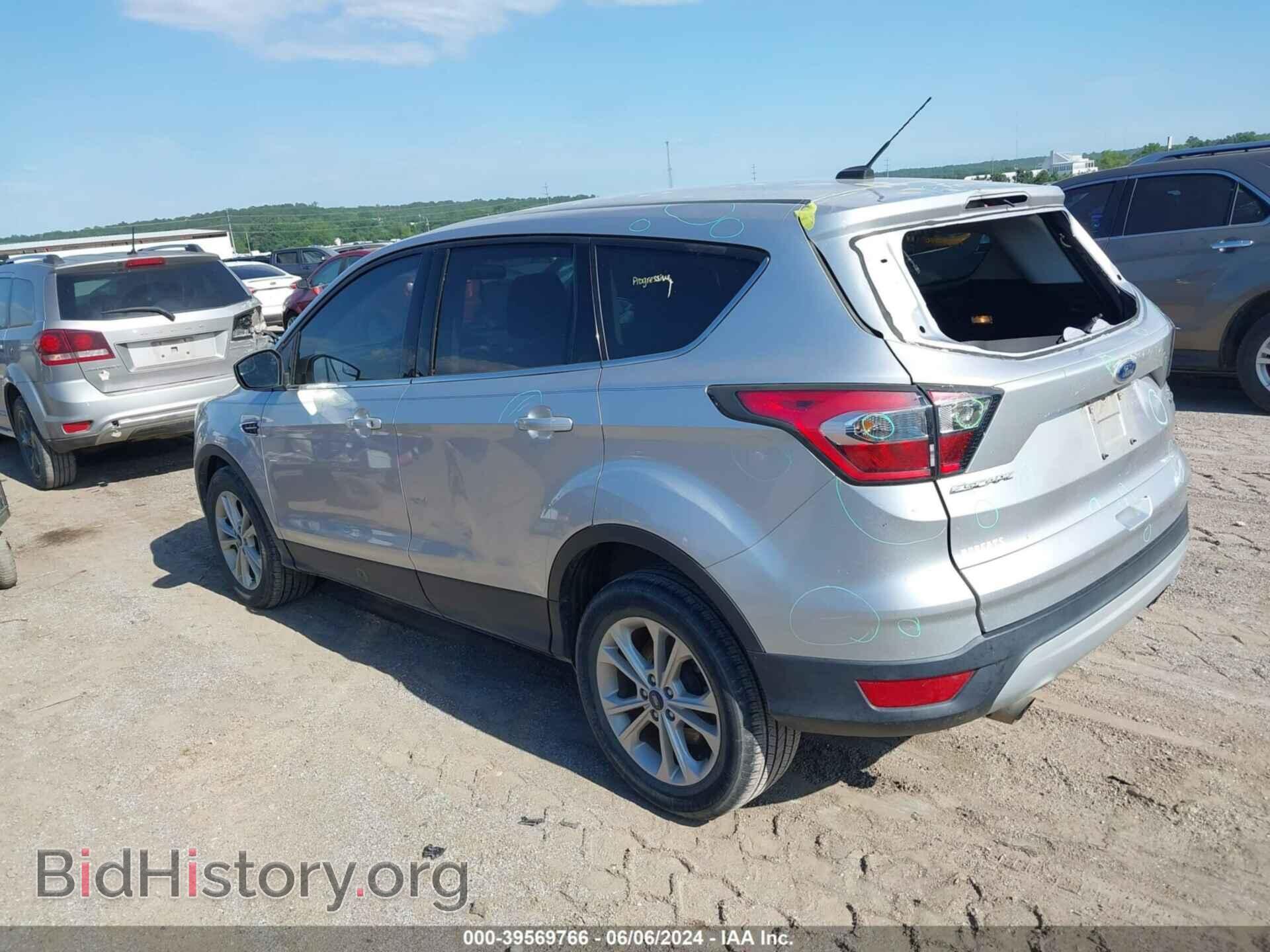 2017 FORD ESCAPE - VIN: 1FMCU0GD9HUB42955 - Фото 3
