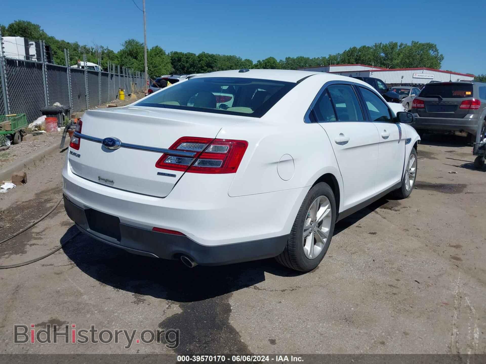 2017 FORD TAURUS - VIN: 1FAHP2D81HG137287 - Фото 4
