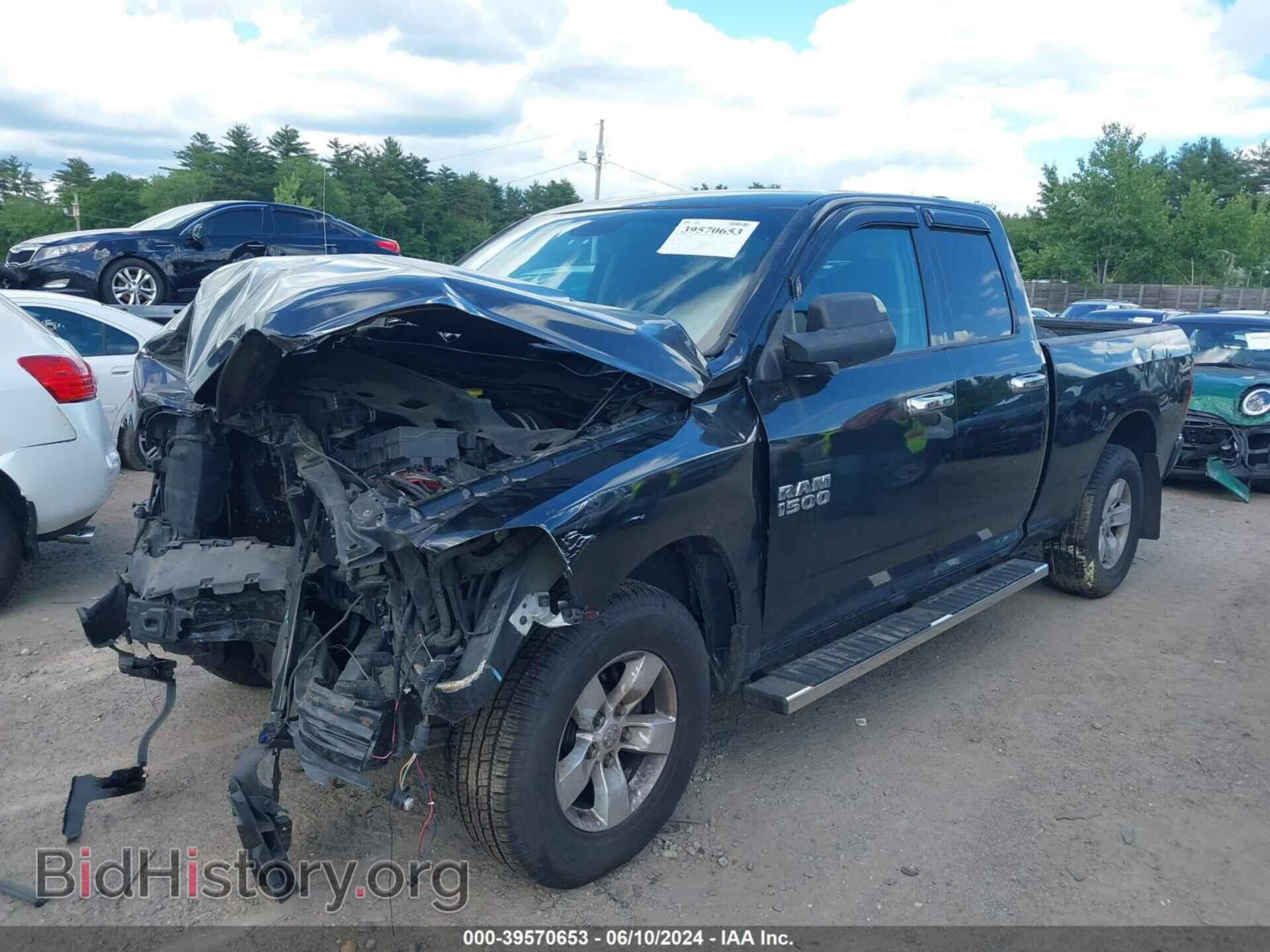 2018 RAM 1500 - VIN: 1C6RR7FG2JS270077 - Фото 2