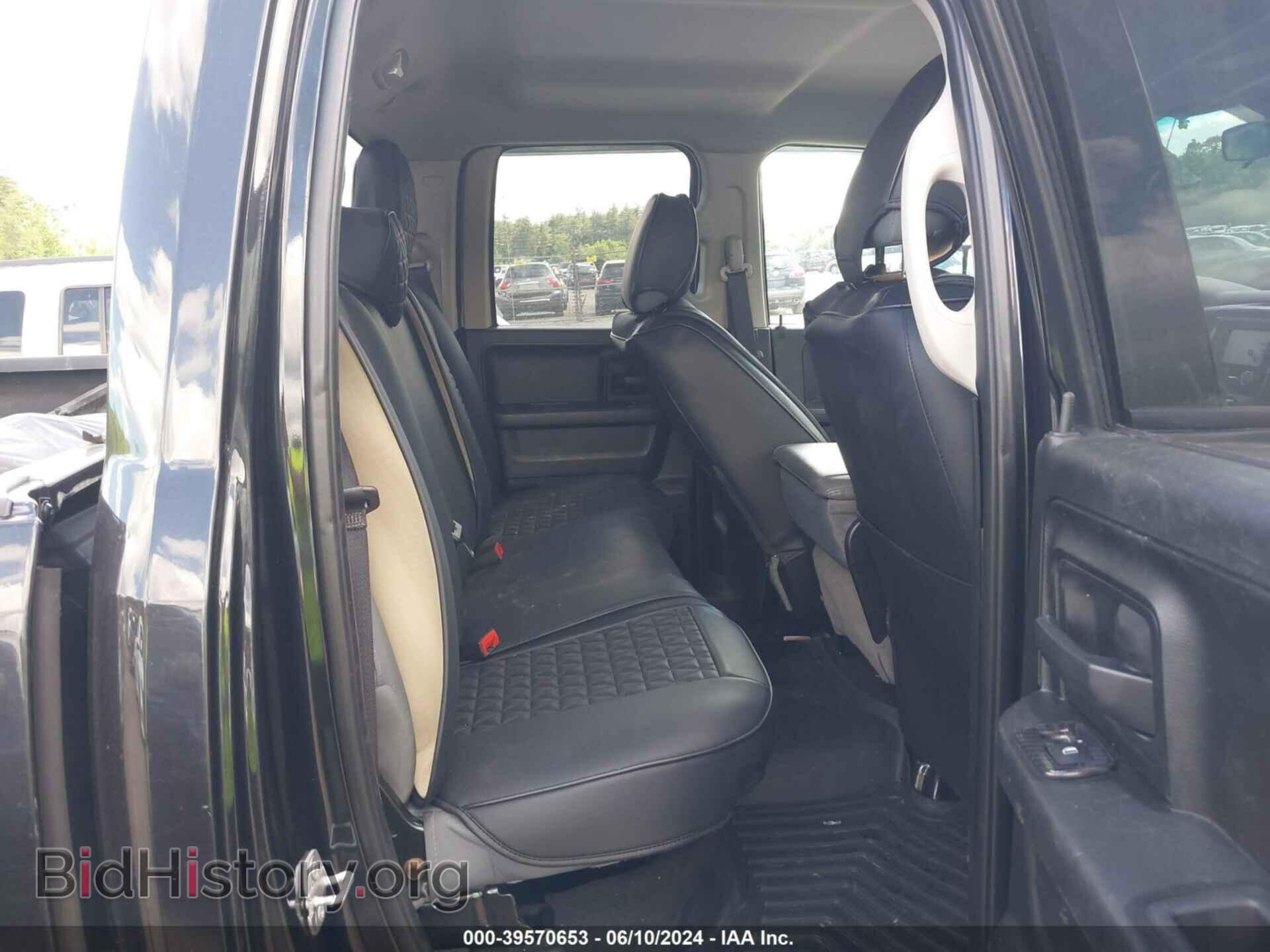 2018 RAM 1500 - VIN: 1C6RR7FG2JS270077 - Фото 8