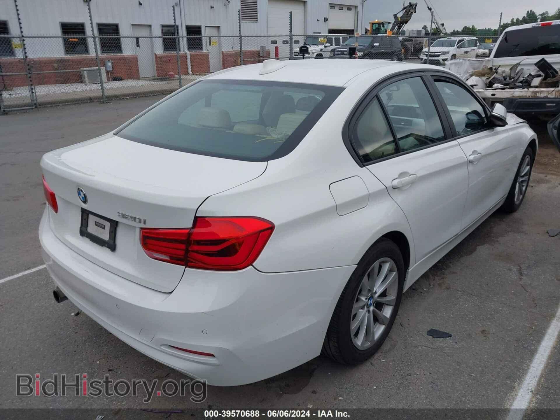 2017 BMW 320I - VIN: WBA8A9C30HAC99876 - Фото 4