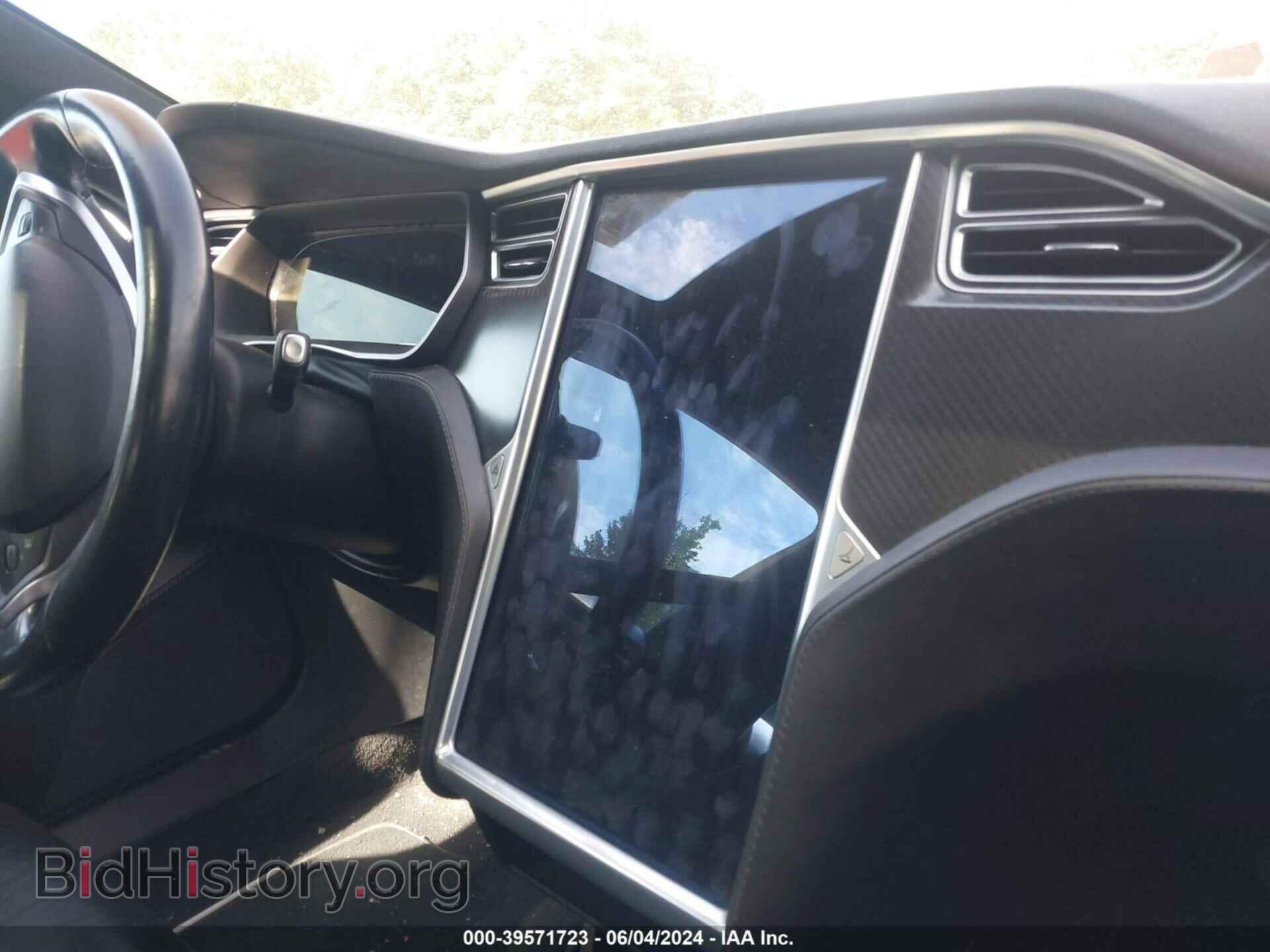 2014 TESLA MODEL S - VIN: 5YJSA1H26EFP62310 - Photo 7