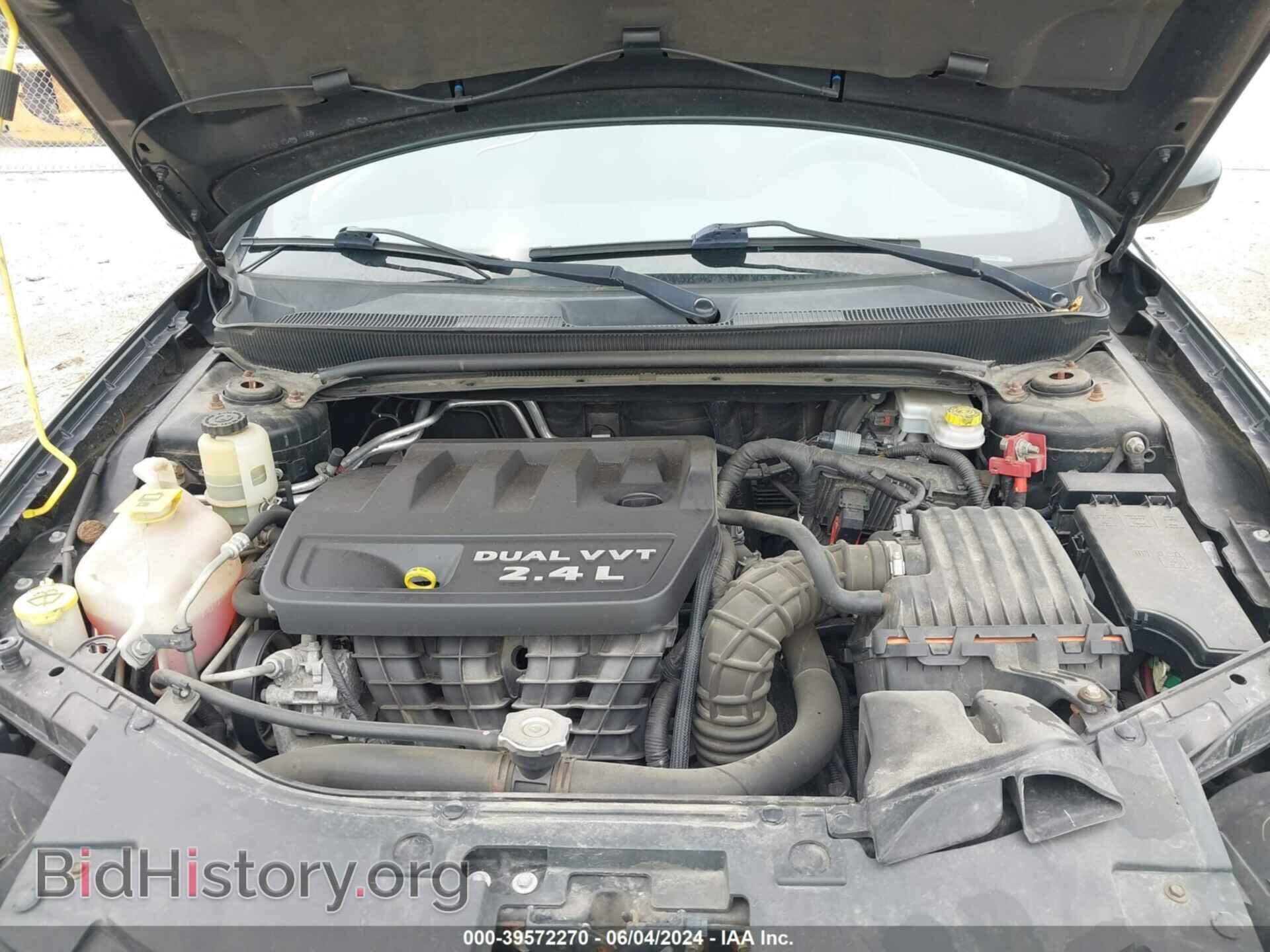 2012 CHRYSLER 200 - VIN: 1C3CCBBB2CN106928 - Фото 10
