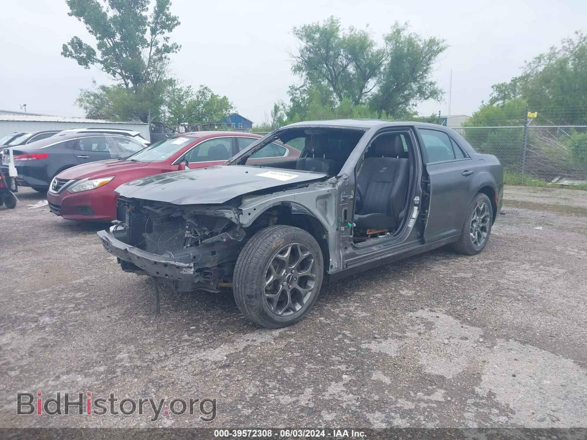 2017 CHRYSLER 300 - VIN: 2C3CCAGG4HH527080 - Фото 2