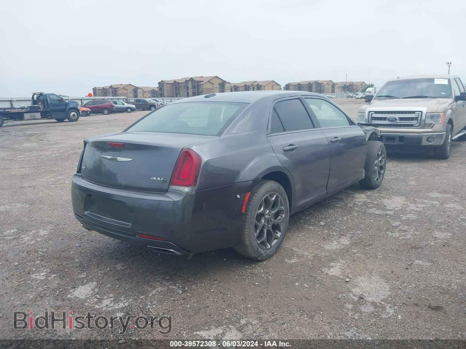 2017 CHRYSLER 300 - VIN: 2C3CCAGG4HH527080 - Фото 4
