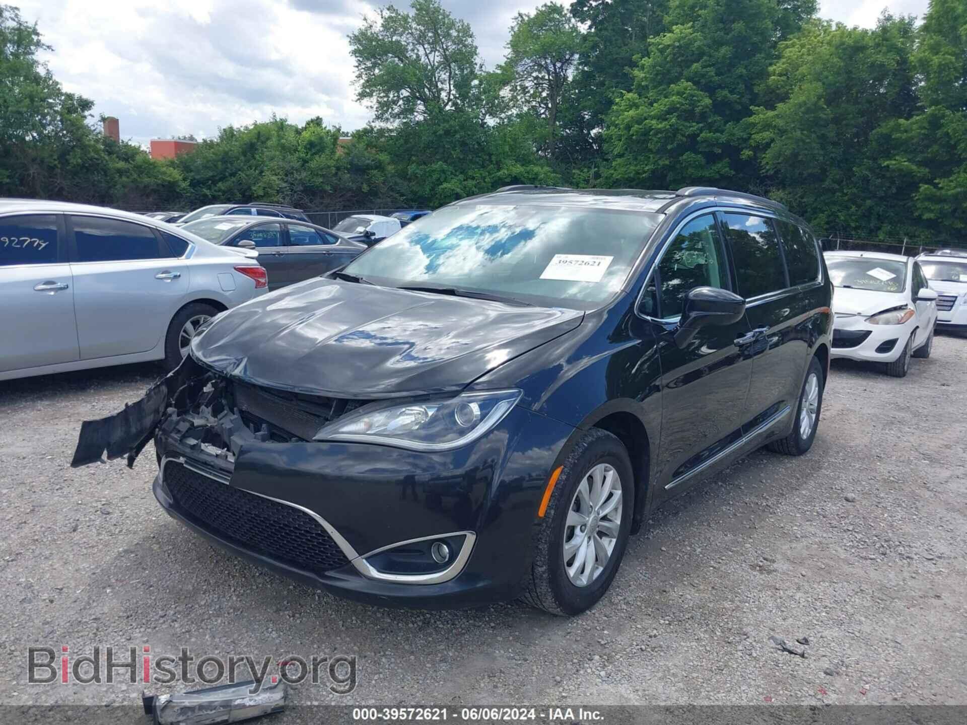 2017 CHRYSLER PACIFICA - VIN: 2C4RC1BG7HR569301 - Фото 2