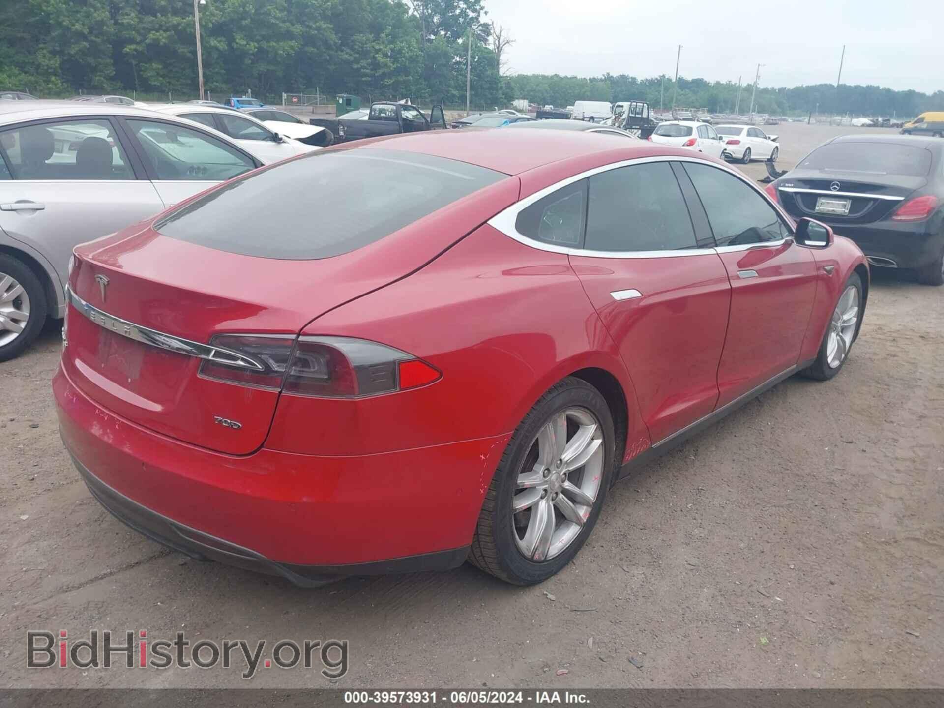 2015 TESLA MODEL S - VIN: 5YJSA1E22FF110077 - Фото 4