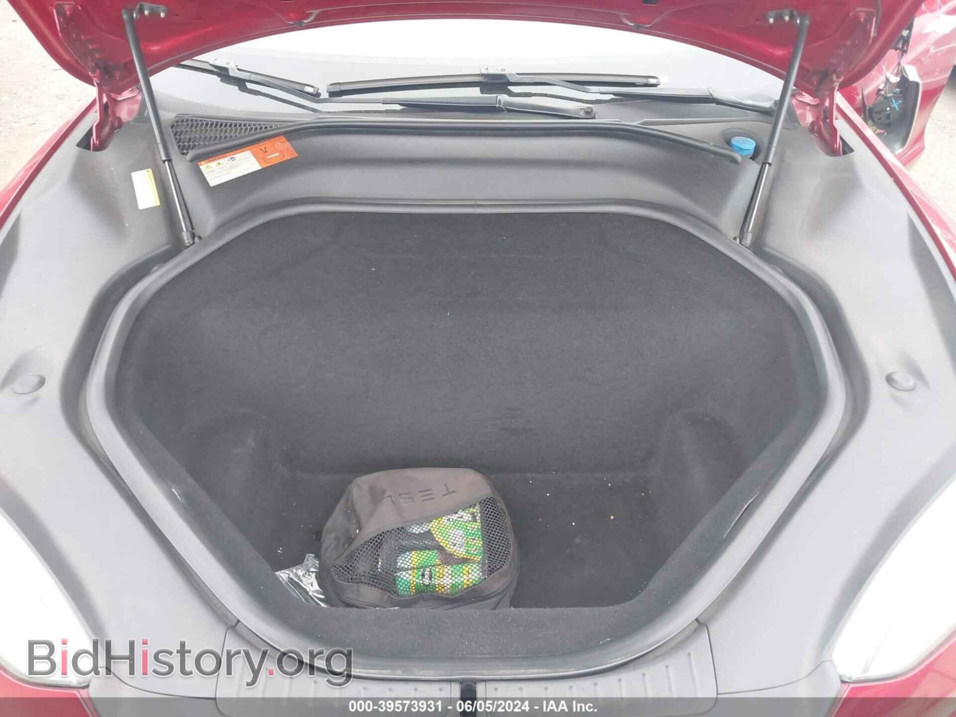 2015 TESLA MODEL S - VIN: 5YJSA1E22FF110077 - Фото 10
