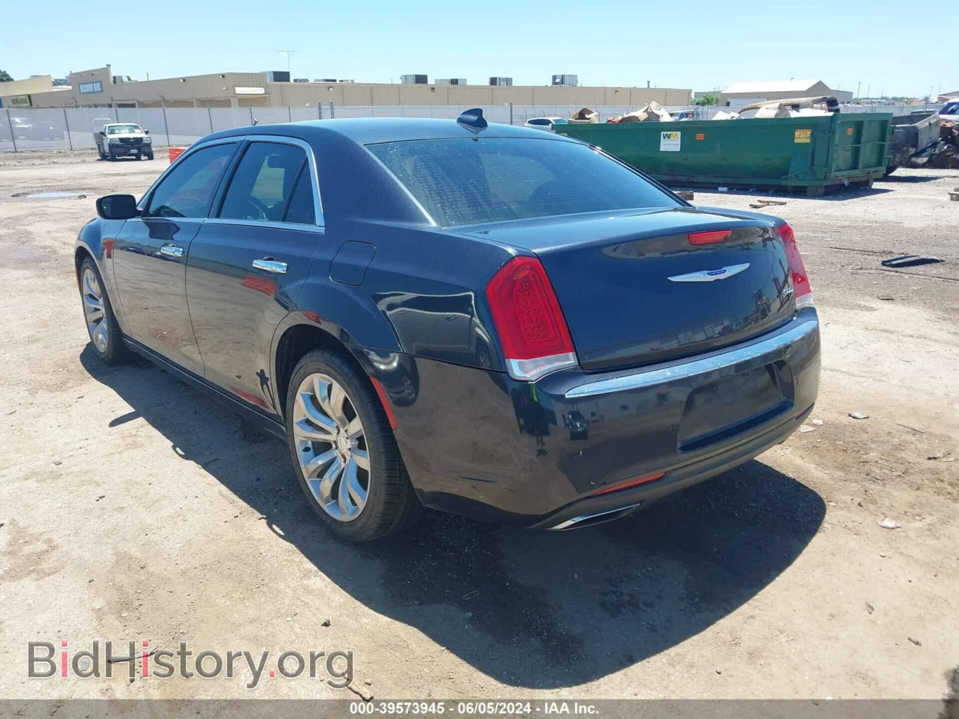 2018 CHRYSLER 300 - VIN: 2C3CCAEG3JH262046 - Фото 3